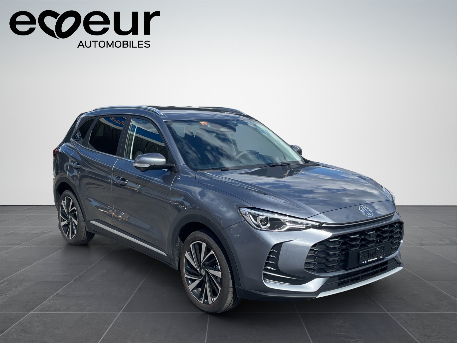 MG ZS 1.5 Hybrid+ Luxury DEMO-image-7