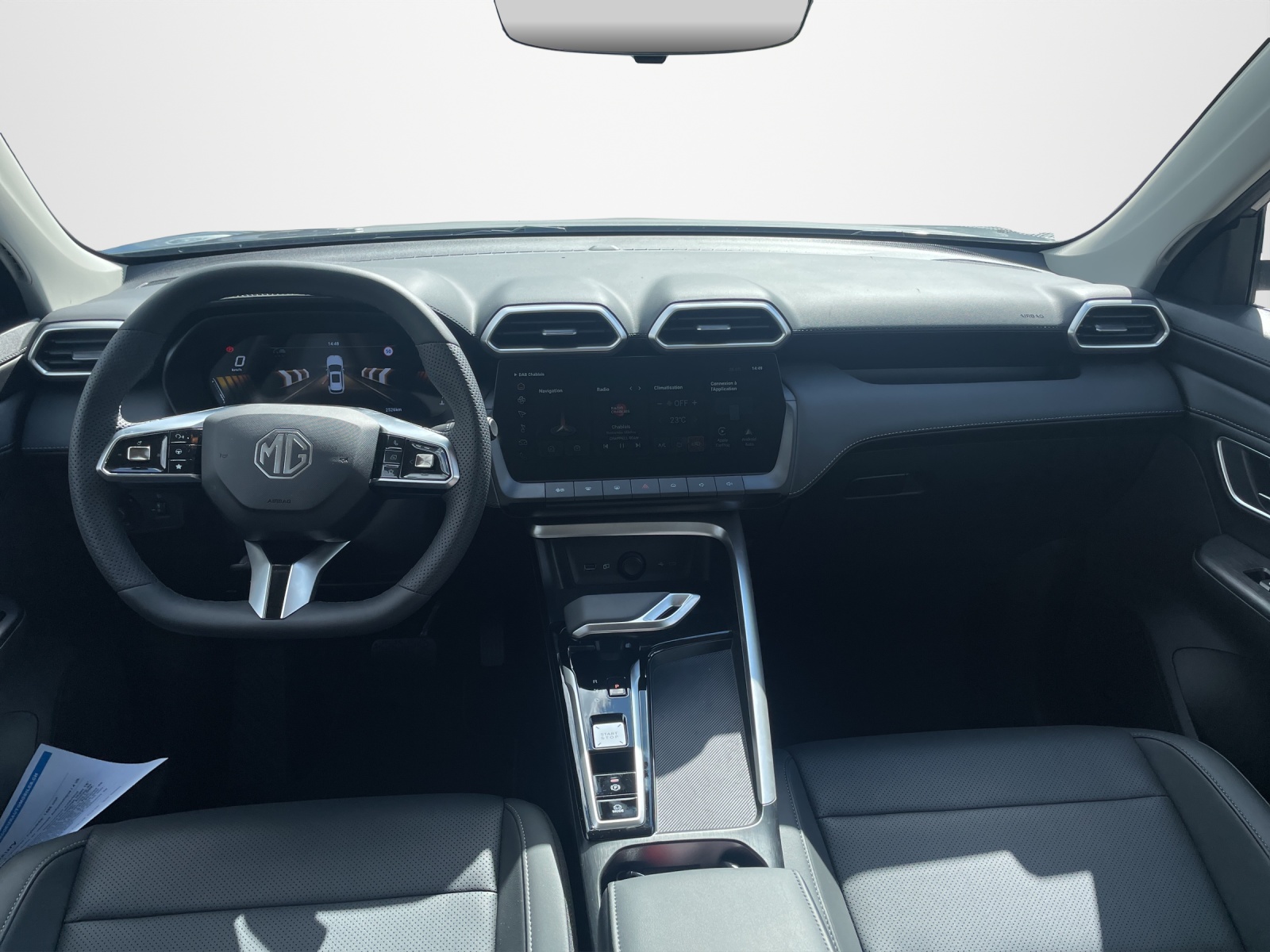 MG ZS 1.5 Hybrid+ Luxury DEMO-image-11