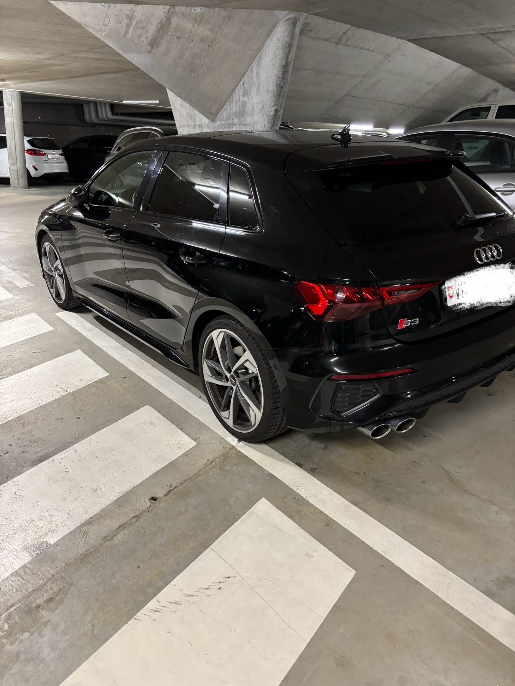 AUDI S3 Sportback 2.0 TFSI quattro S-tronic-image-0