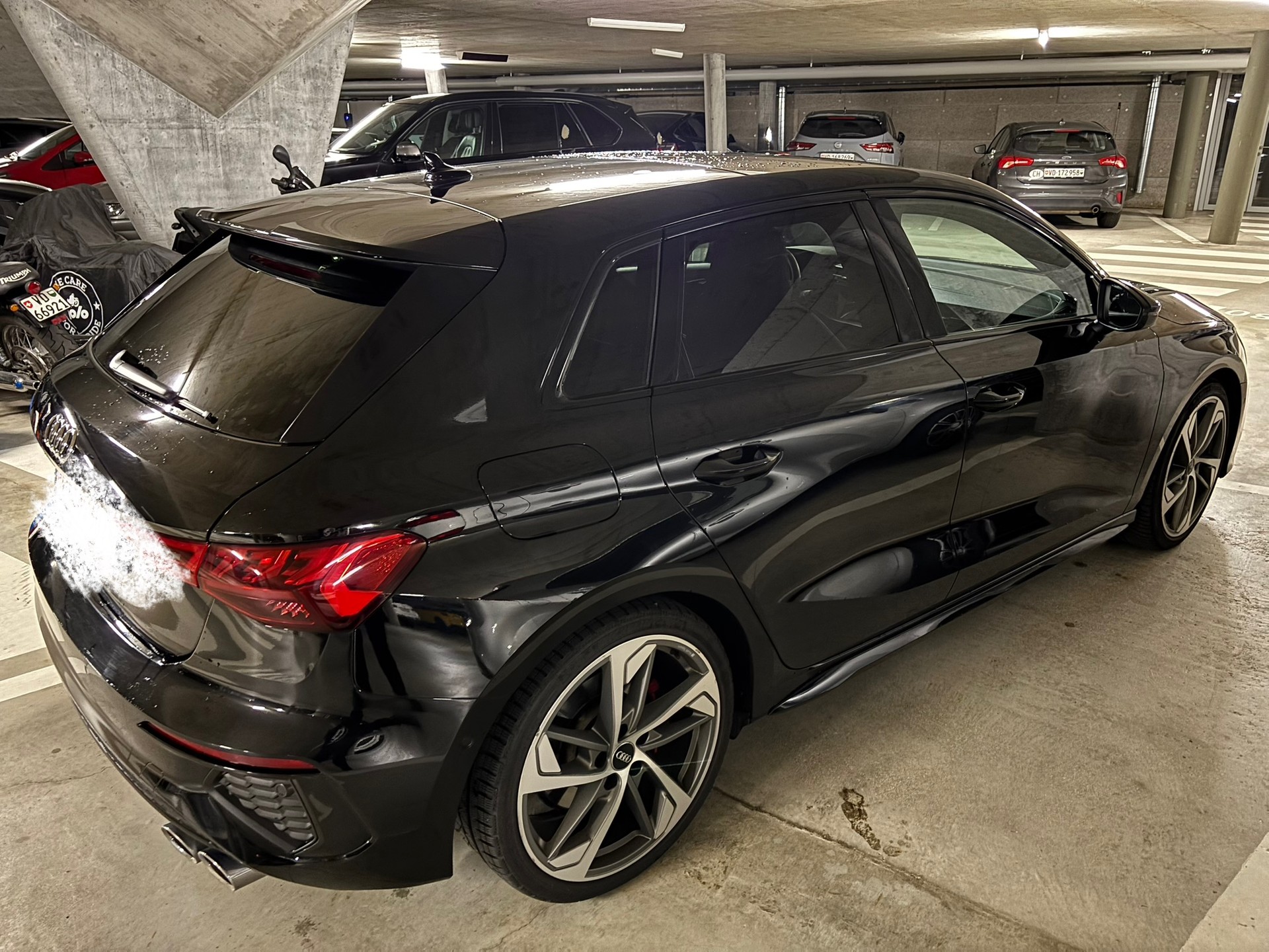 AUDI S3 Sportback 2.0 TFSI quattro S-tronic-image-3