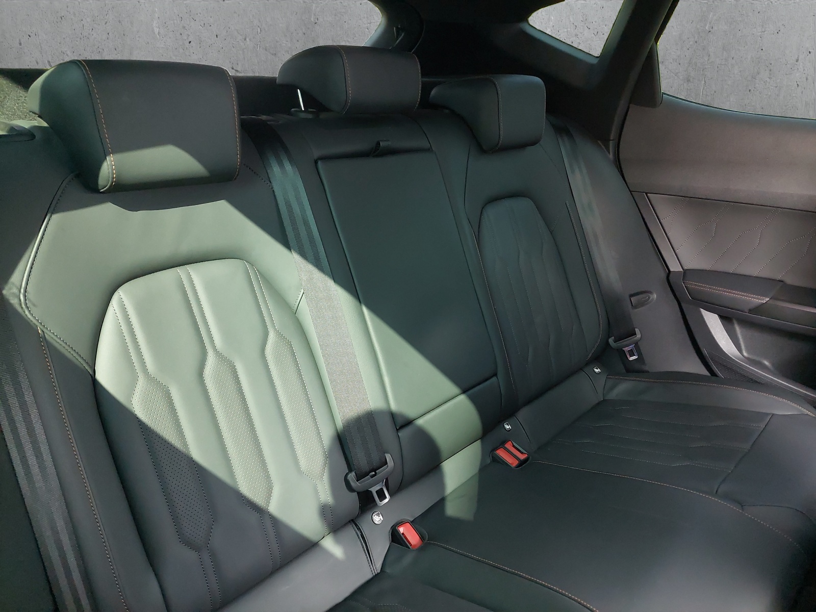 CUPRA Formentor 2.5TSI VZ5 4Drive DSG ARAPOVIC EDITION-image-11
