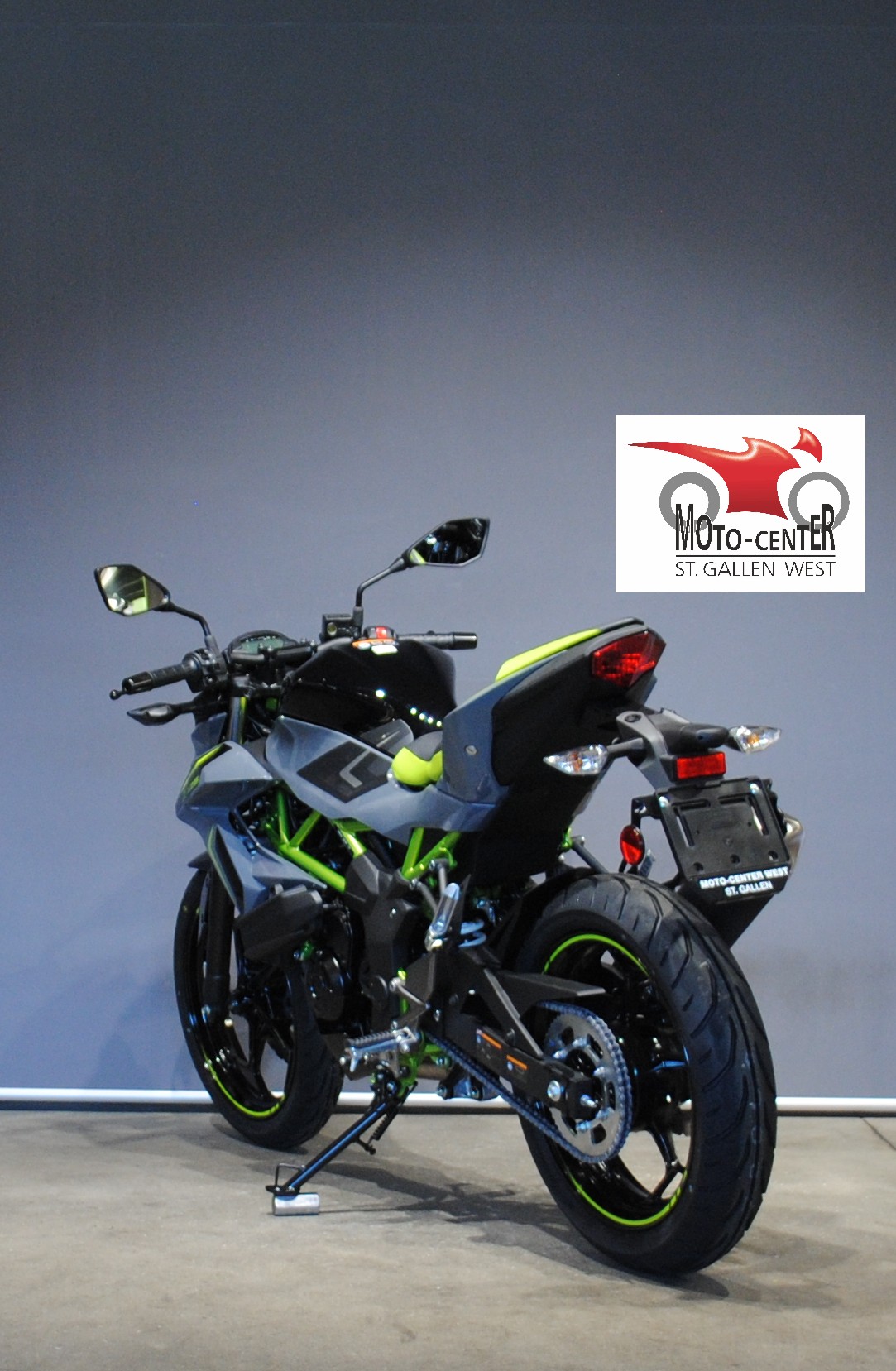 KAWASAKI Z 125-showroom-element-3