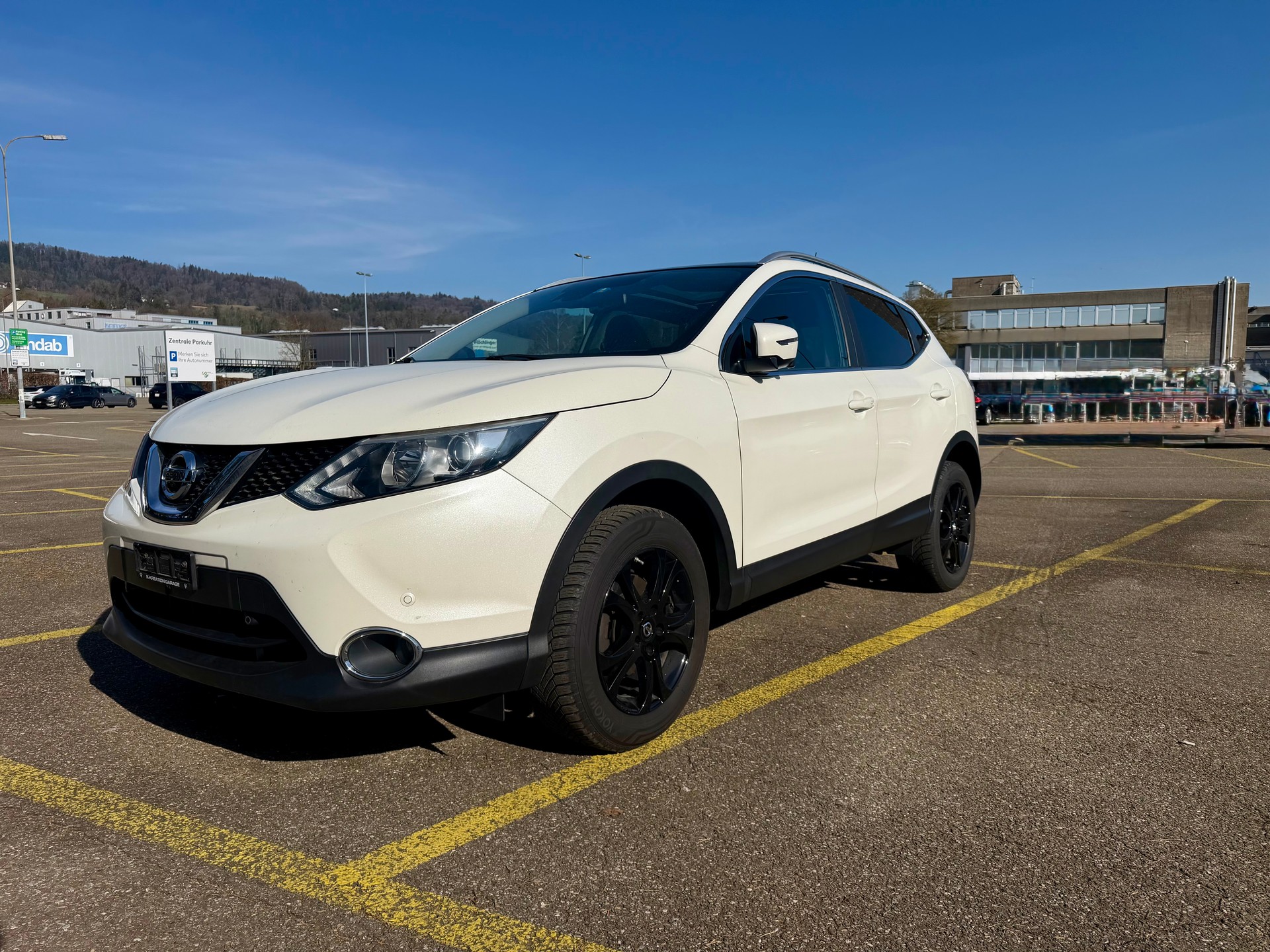 NISSAN Qashqai 1.2 DIG-T 360° Xtronic CVT-image-0