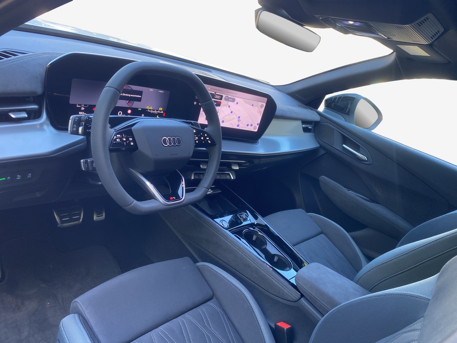 AUDI Q3 SUV TFSI quattro 195 kW S tronic-image-15