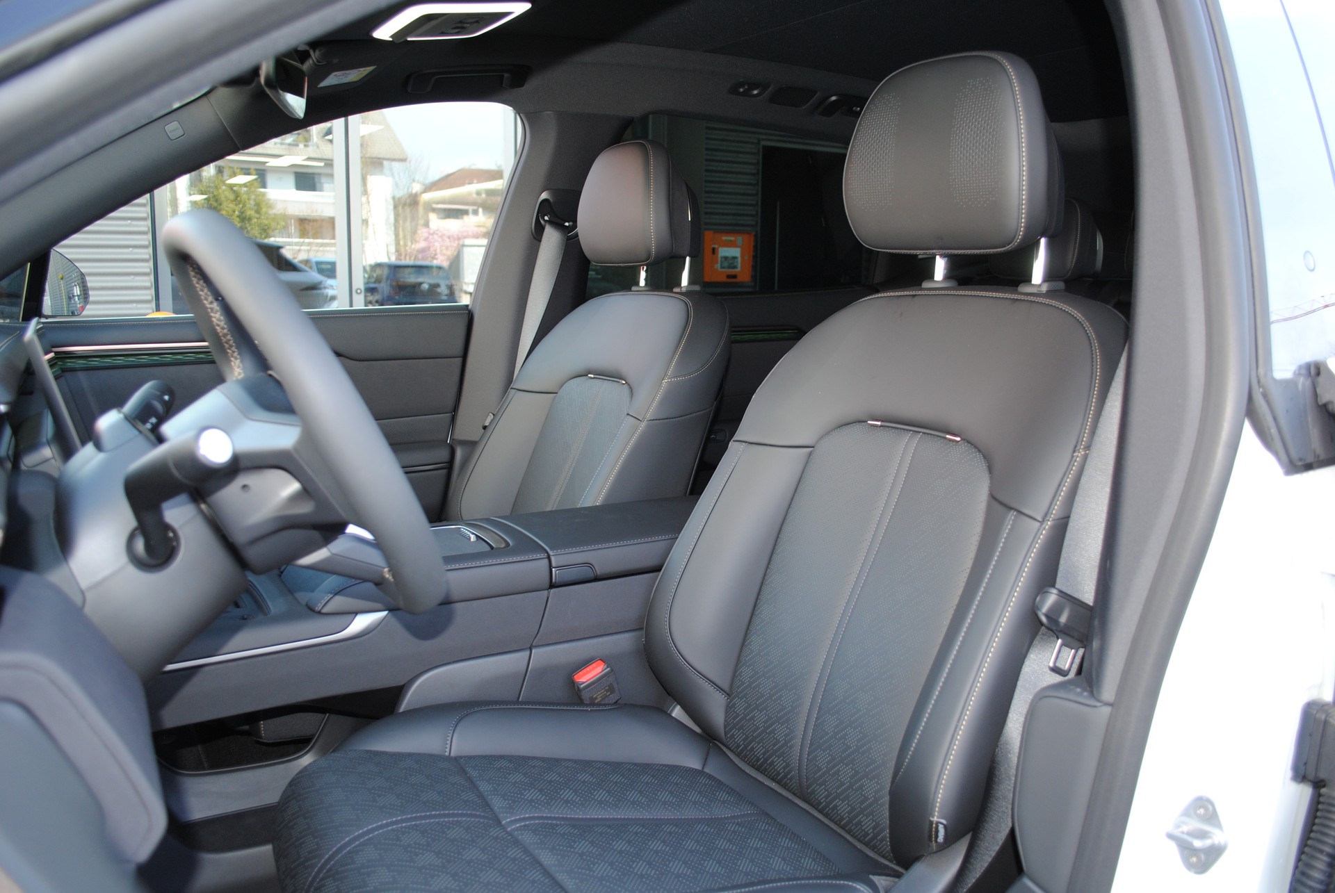 ZEEKR 7X 100kWh Privilege AWD-image-10