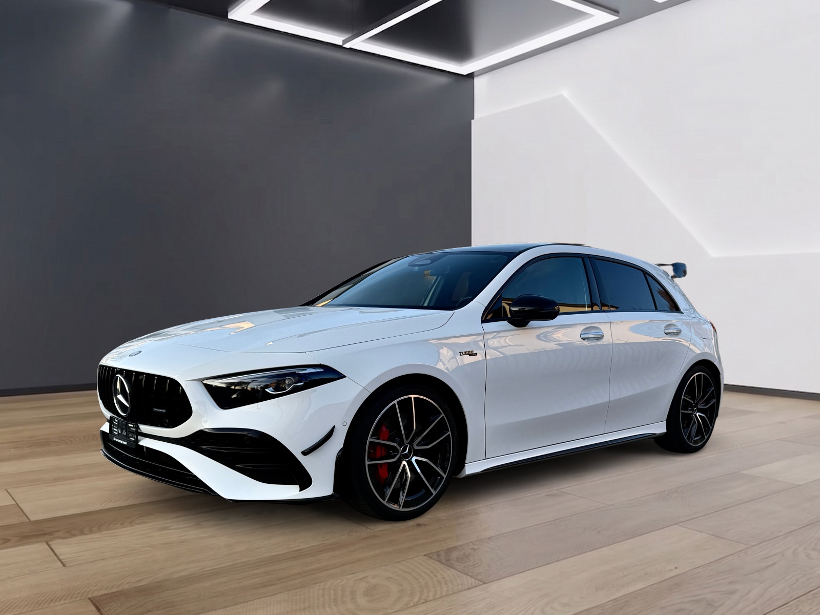 MERCEDES-BENZ A AMG 35 4MATIC 8G-DCT*EL. PANORAMA-GLASSCHIEBEDACH-showroom-element-2