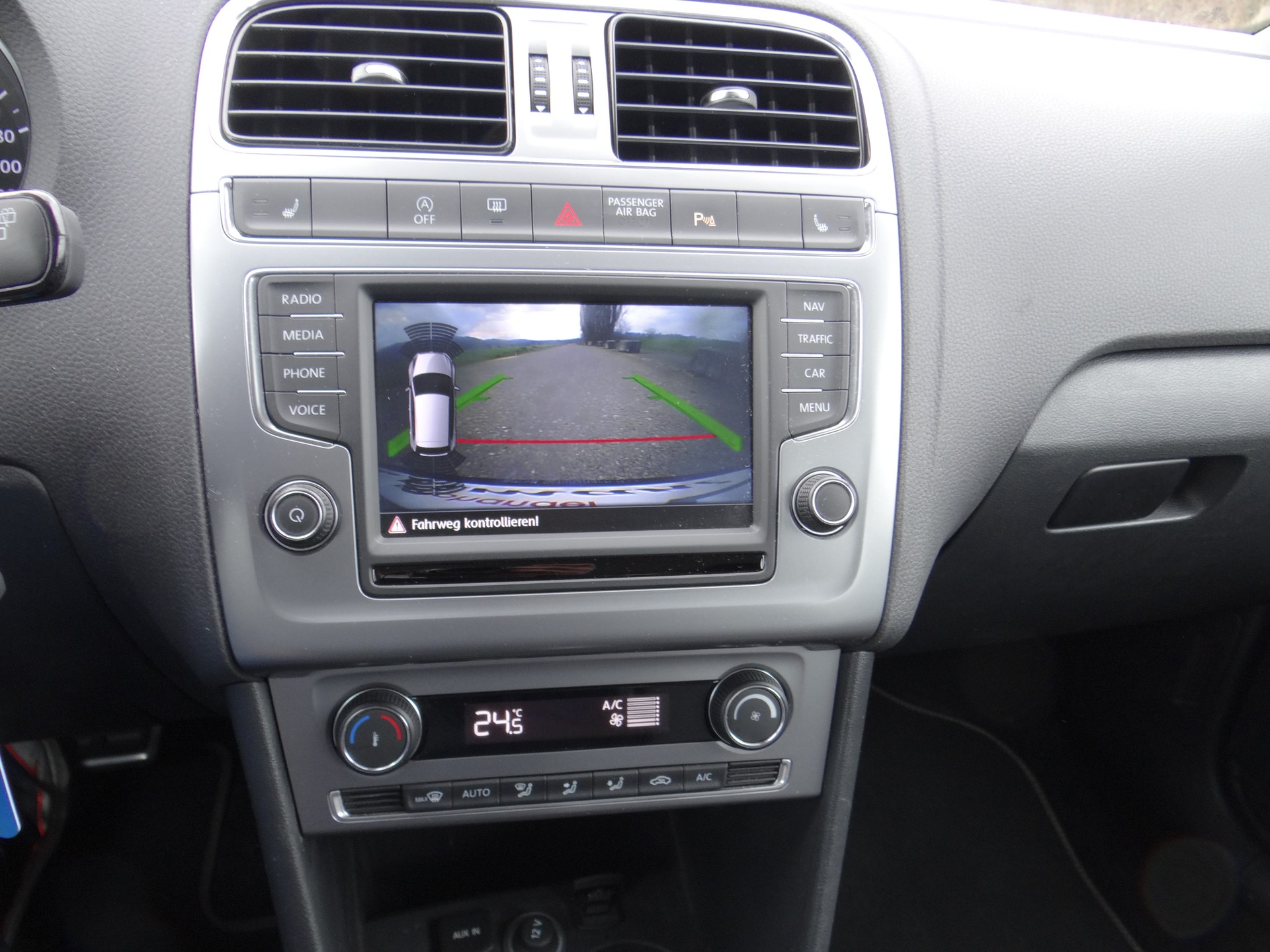 VW Polo 1.2 TSI BMT Allstar DSG-image-9