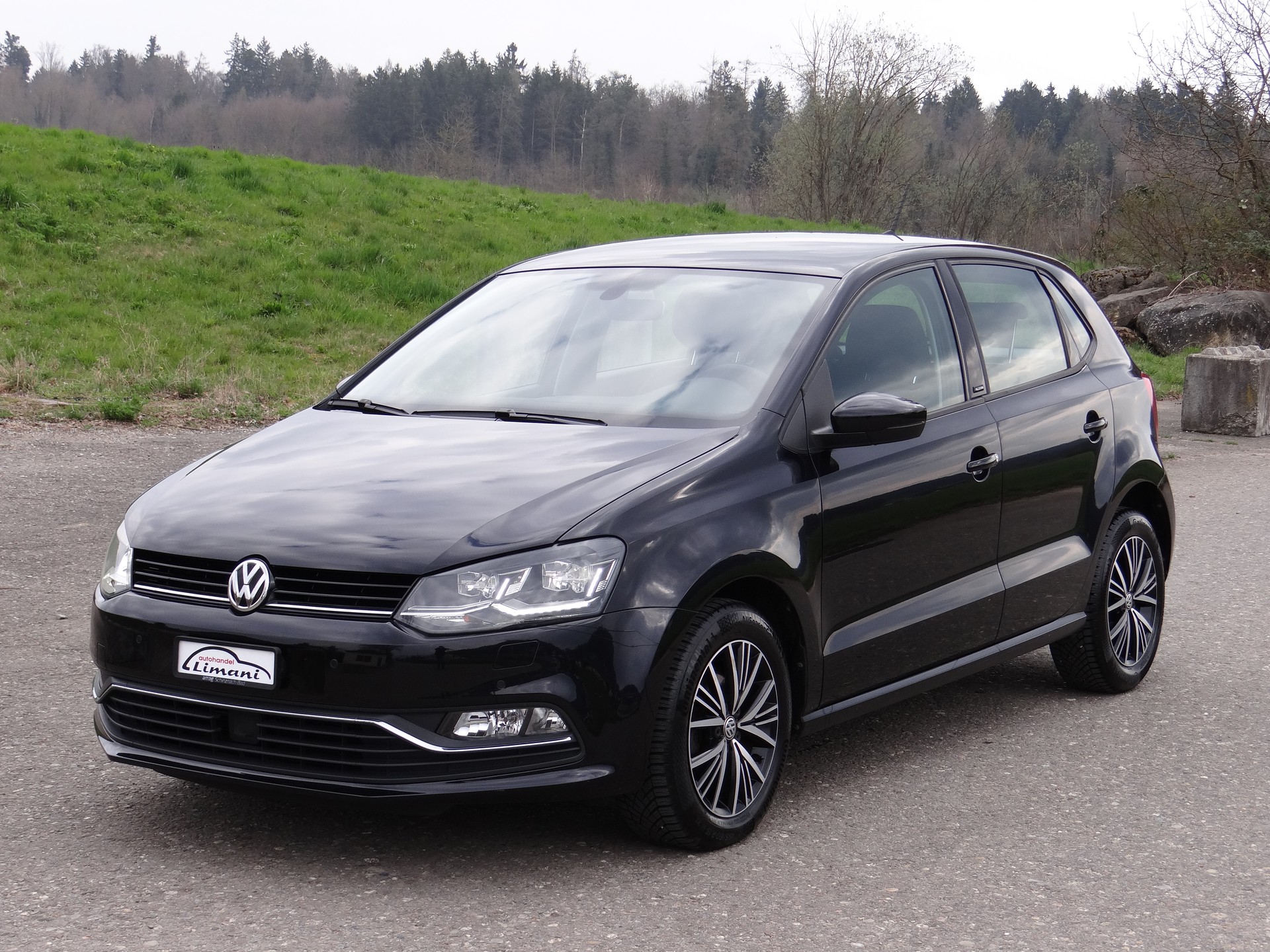 VW Polo 1.2 TSI BMT Allstar DSG-image-1