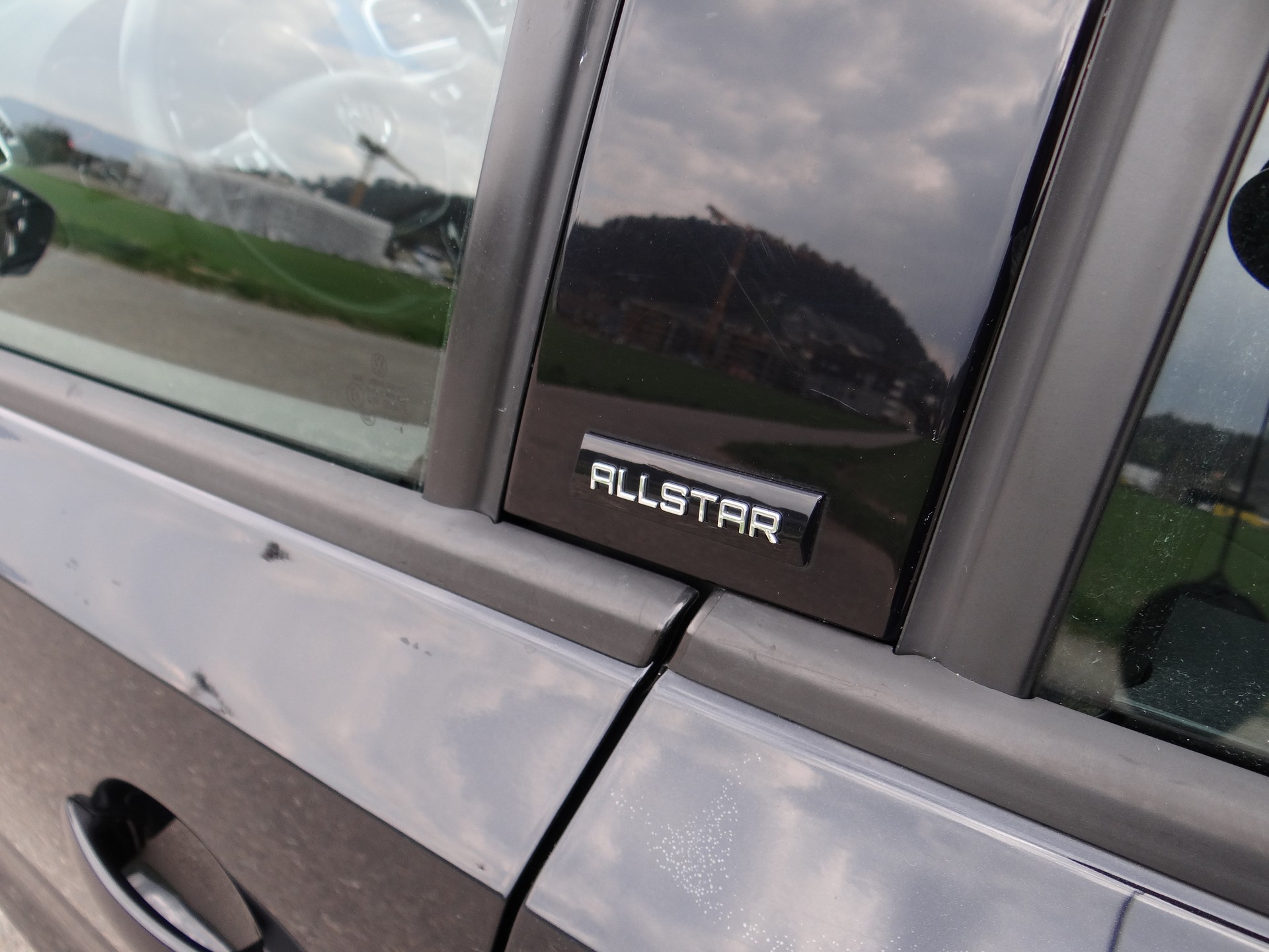 VW Polo 1.2 TSI BMT Allstar DSG-image-5