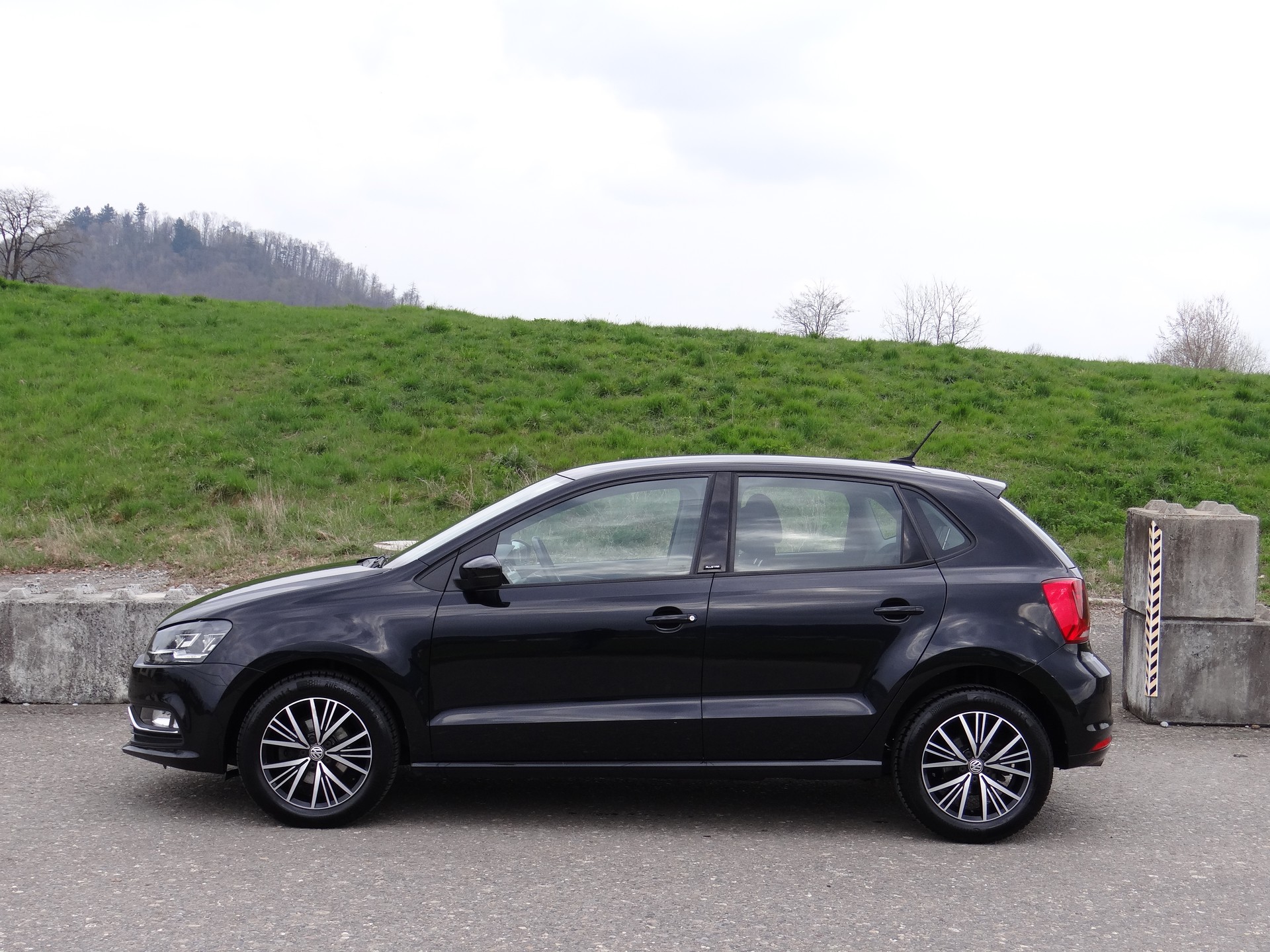 VW Polo 1.2 TSI BMT Allstar DSG-image-0