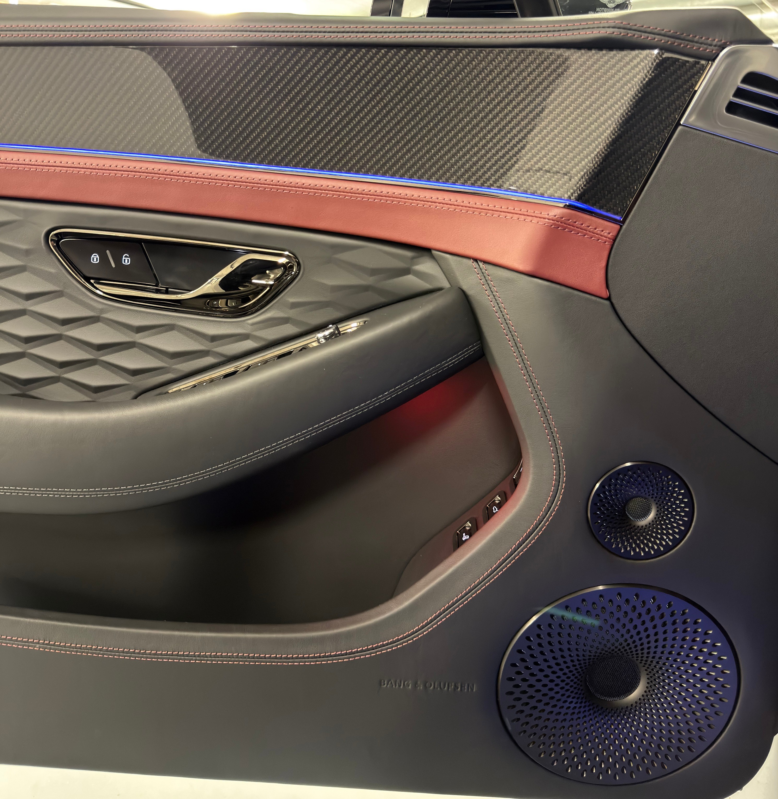 Image BENTLEY CONTINENTAL Continental GT 4.0 V8 PHEV S