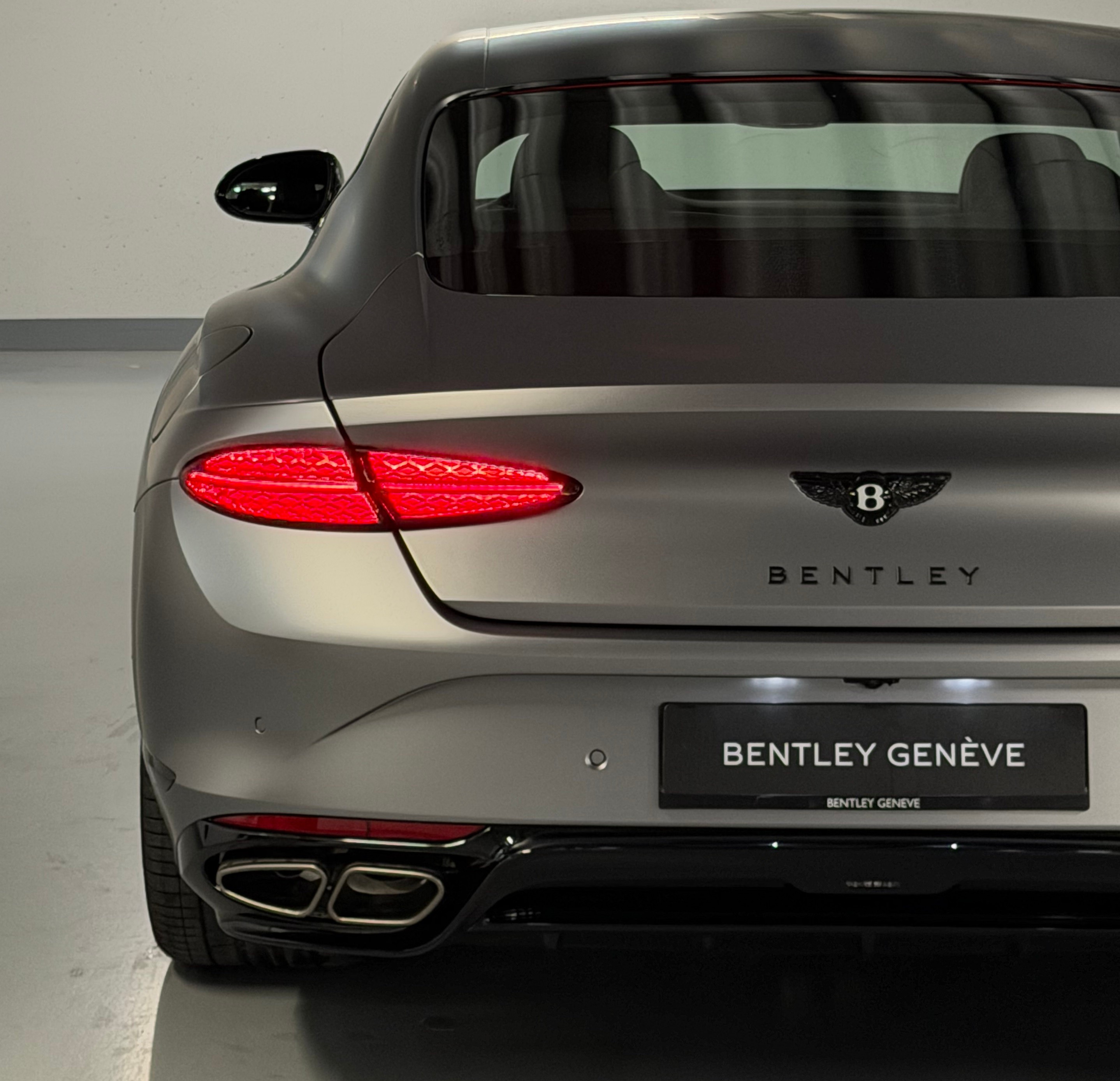 Image BENTLEY CONTINENTAL Continental GT 4.0 V8 PHEV S