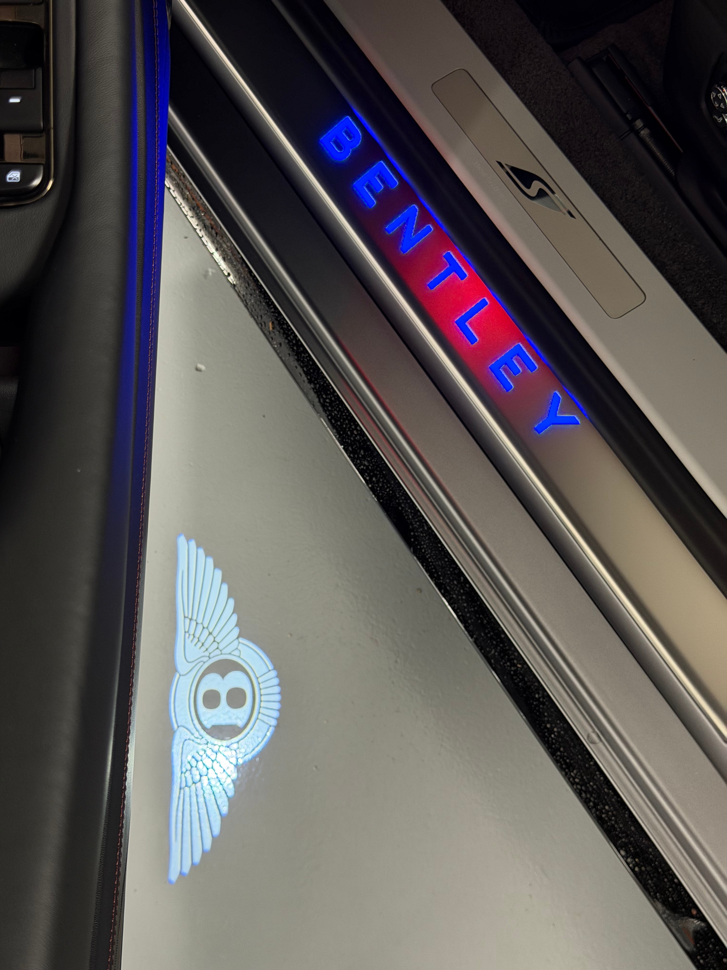 Image BENTLEY CONTINENTAL Continental GT 4.0 V8 PHEV S