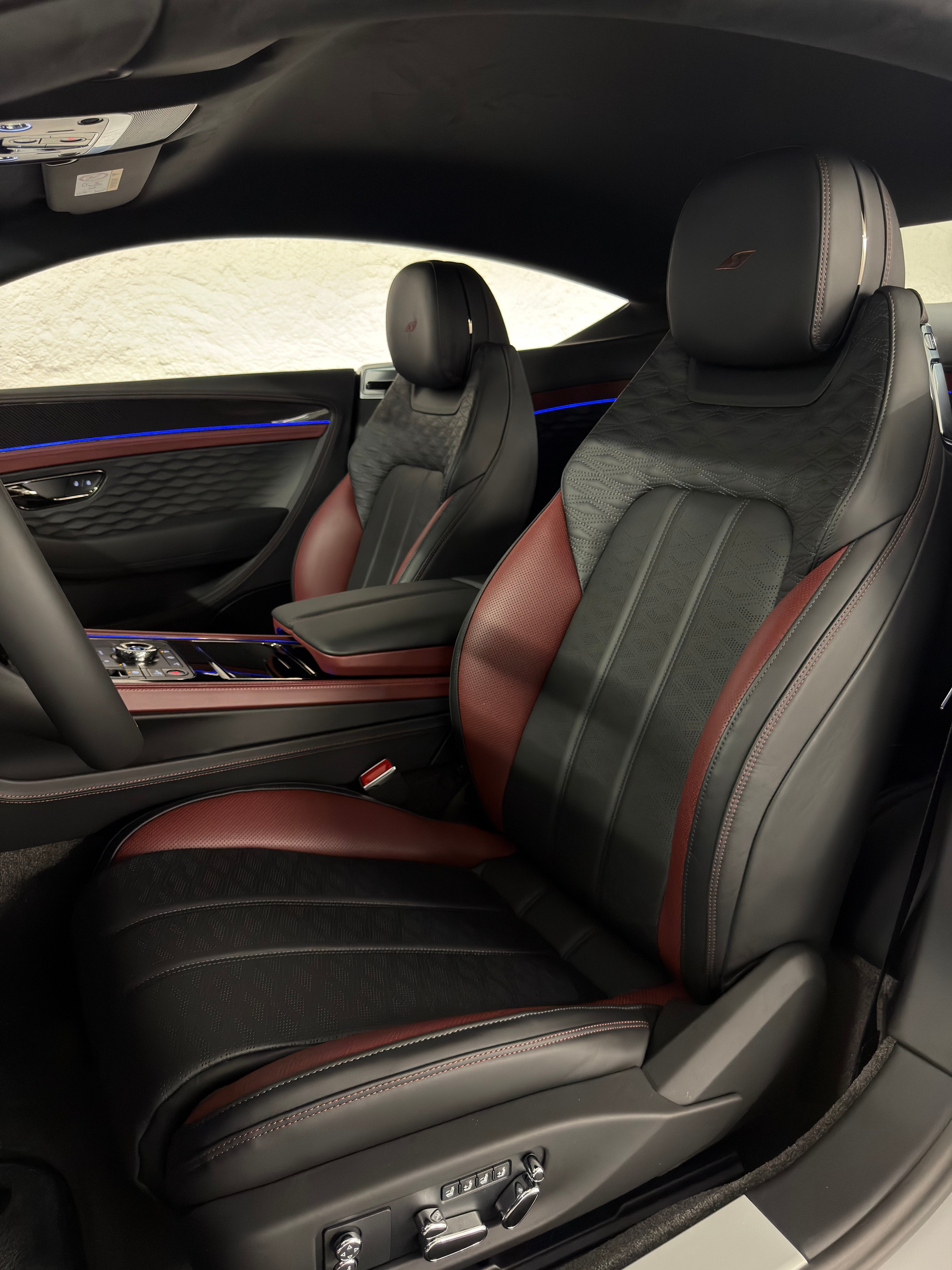 Image BENTLEY CONTINENTAL Continental GT 4.0 V8 PHEV S