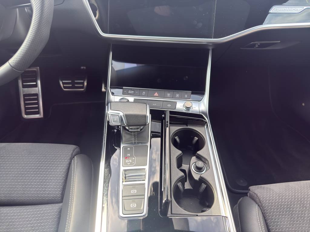 AUDI A6 Avant 45 TFSI Sport S-tronic quattro-image-6