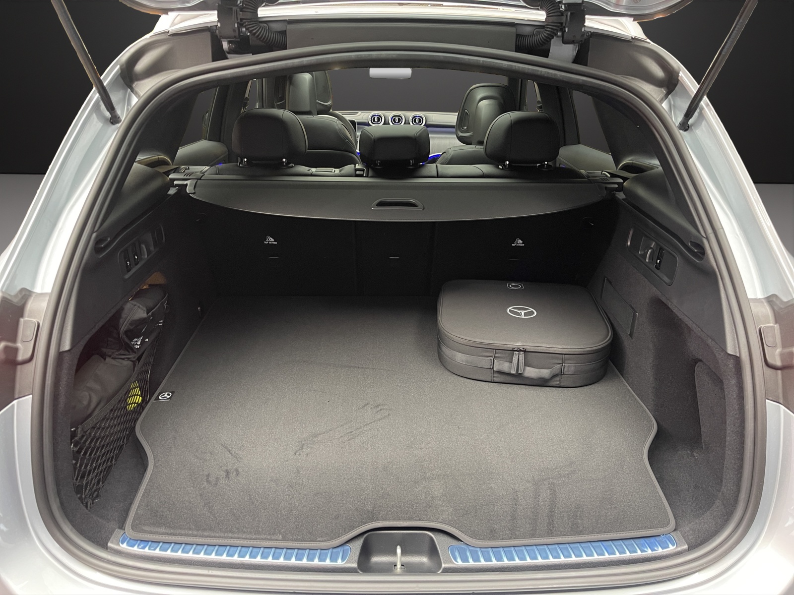 MERCEDES-BENZ GLC 400 e 4M 9G-Tronic-image-11