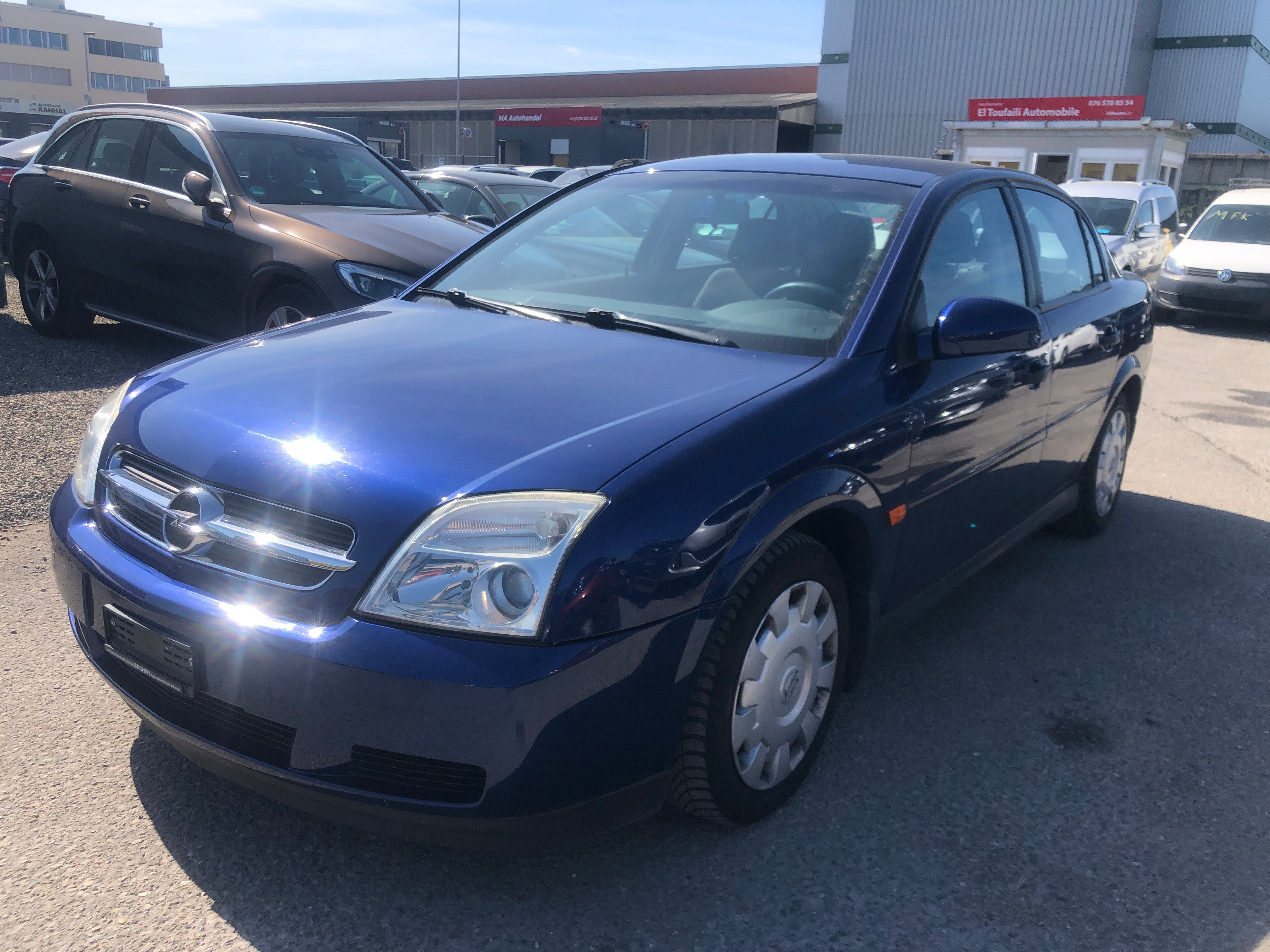 Car photo