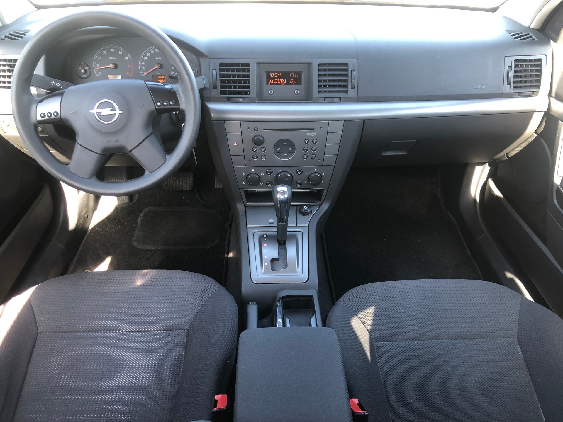 OPEL Vectra 2.2 Comfort-image-8