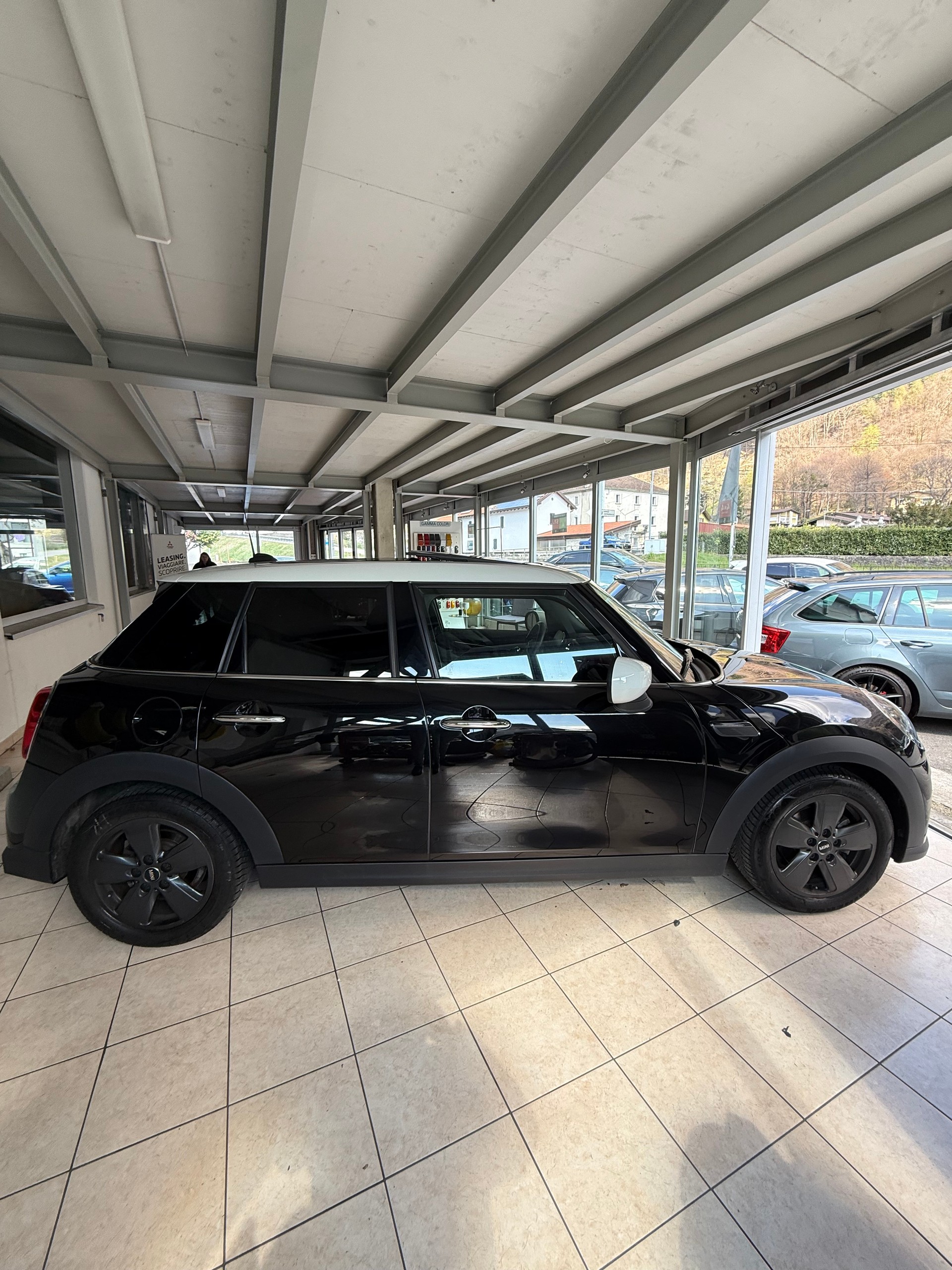 MINI Cooper Steptronic DKG-image-5