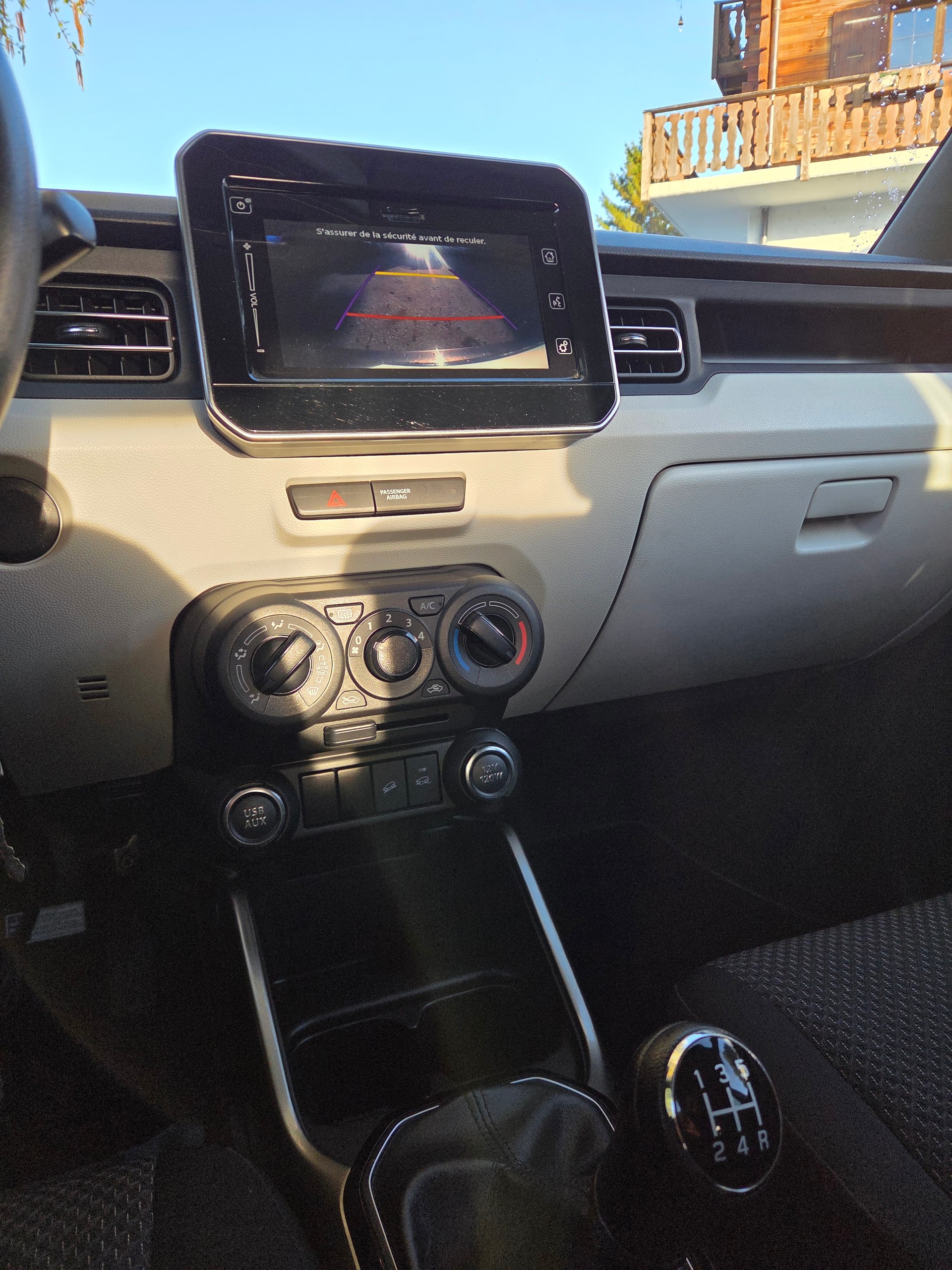 SUZUKI Ignis 1.2i Compact+ 4x4-image-8