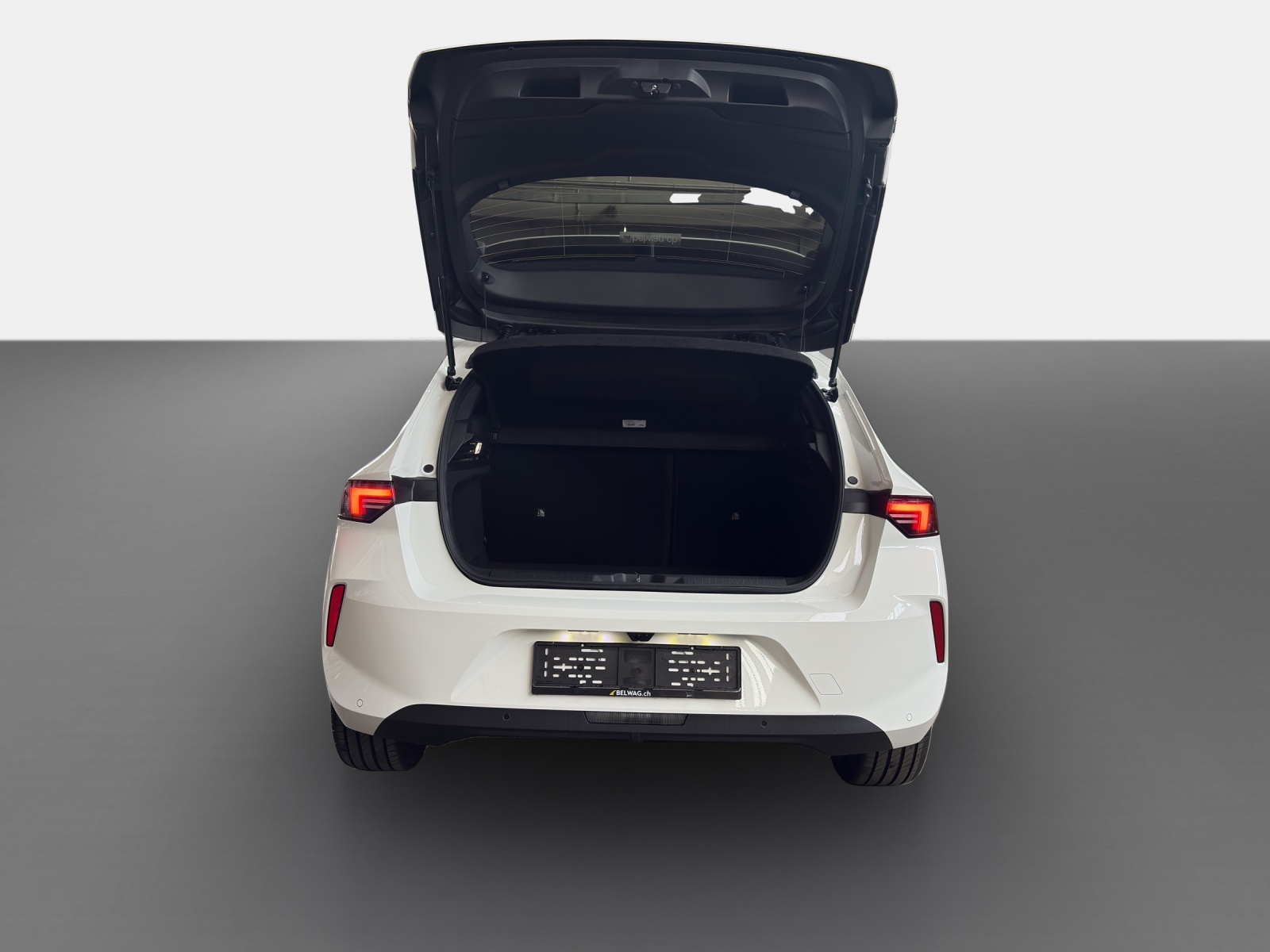 OPEL Astra-e 54kWH/156 Edition-image-10