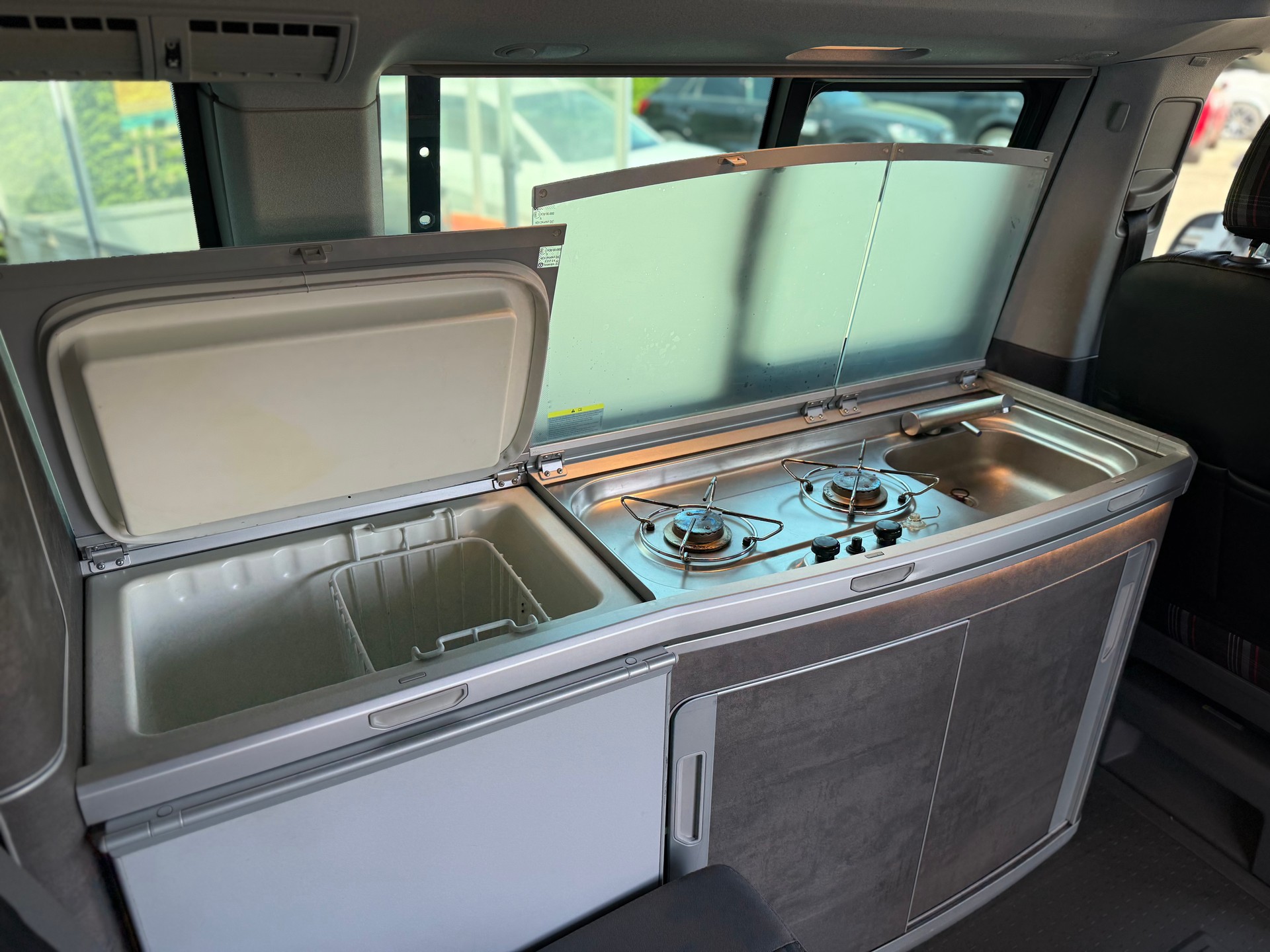 VW T6.1 California 2.0 Bi-TDI Ocean Liberty 4Motion DSG-image-25