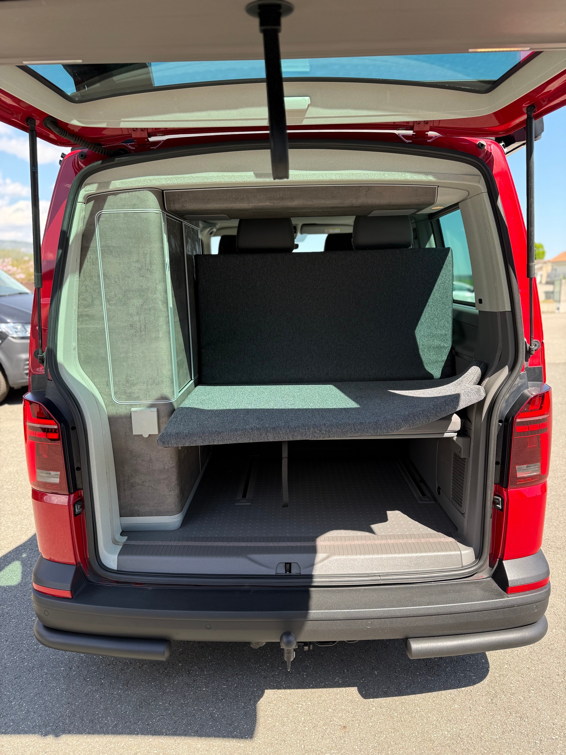 VW T6.1 California 2.0 Bi-TDI Ocean Liberty 4Motion DSG-image-13