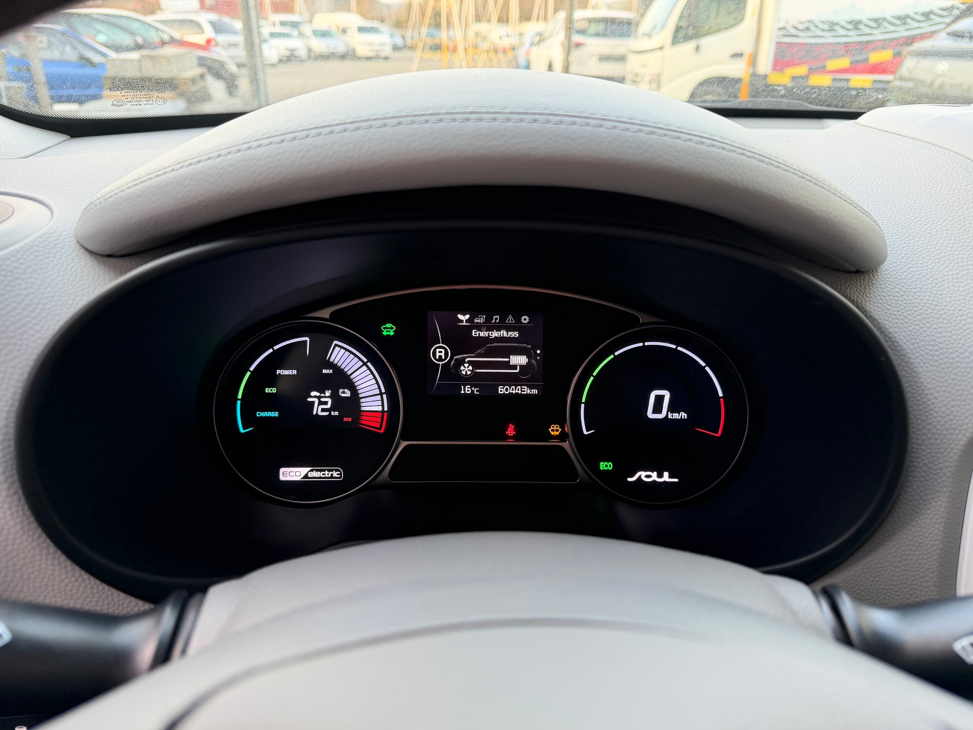 KIA Soul EV Trend-image-14