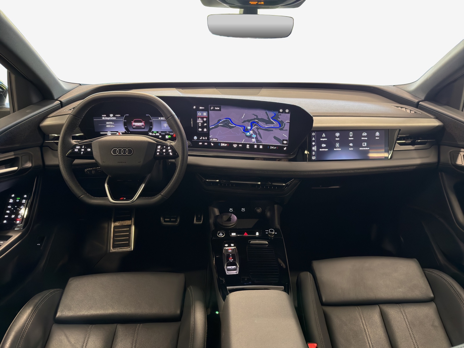 AUDI Q6 e-tron quattro-image-8