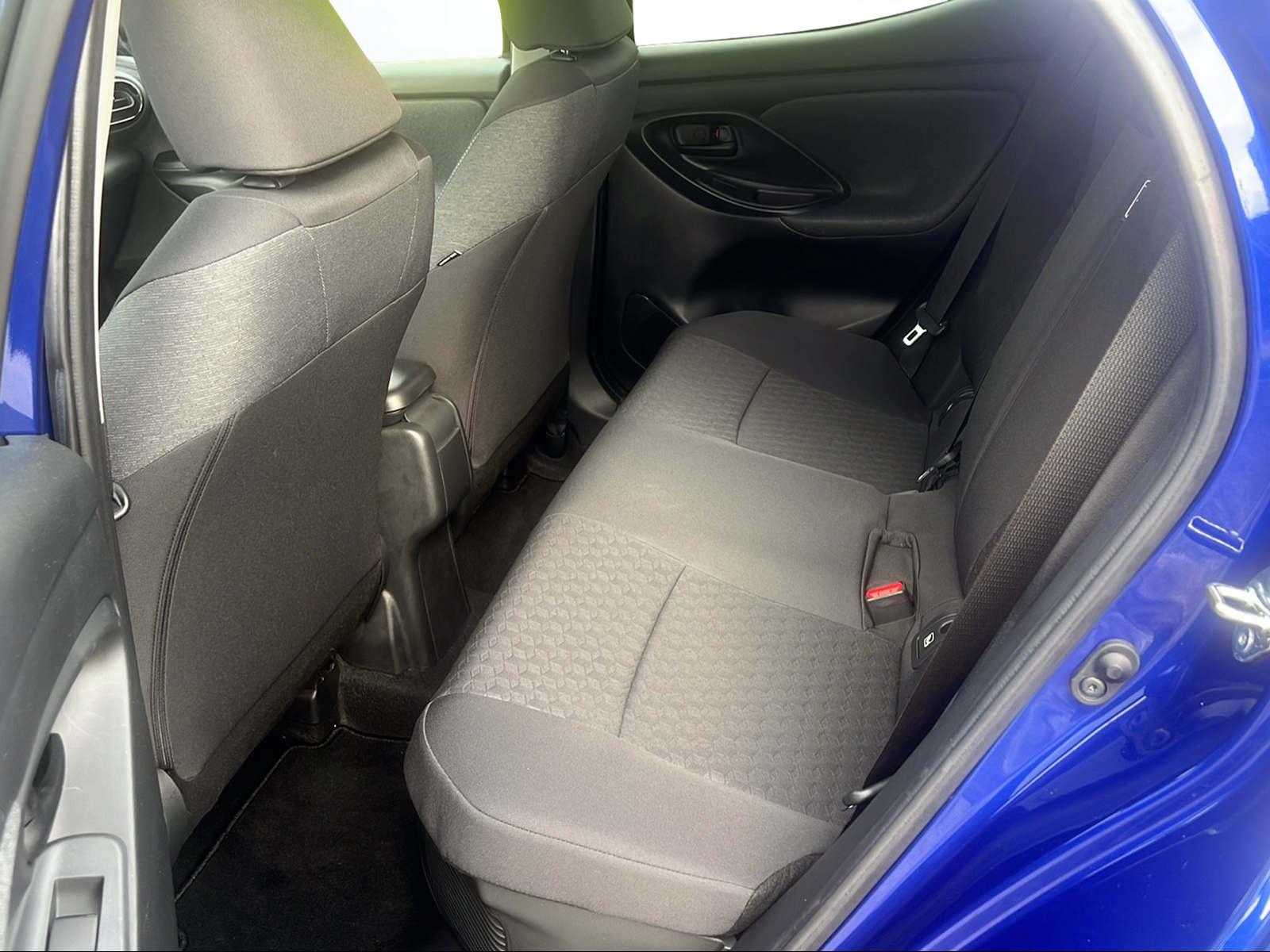 TOYOTA Yaris 1.5 VVT-i HSD Trend-image-5