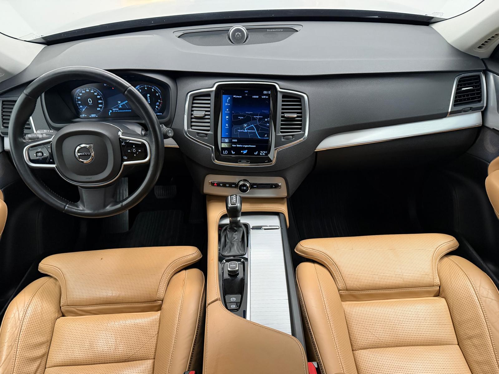 VOLVO XC90 T6 AWD Momentum Geartronic-image-15