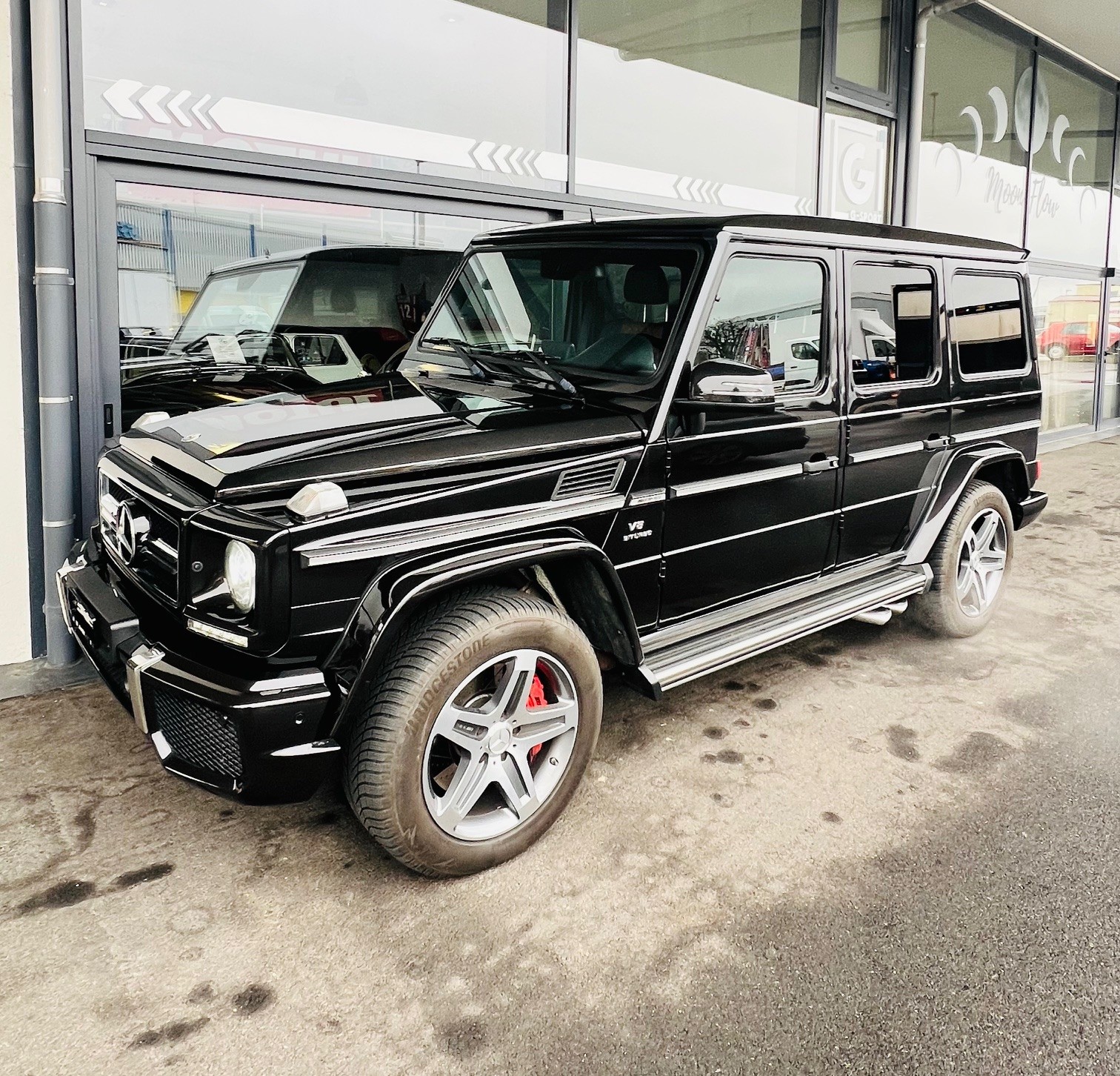 MERCEDES-BENZ G 63 AMG lang-image-0