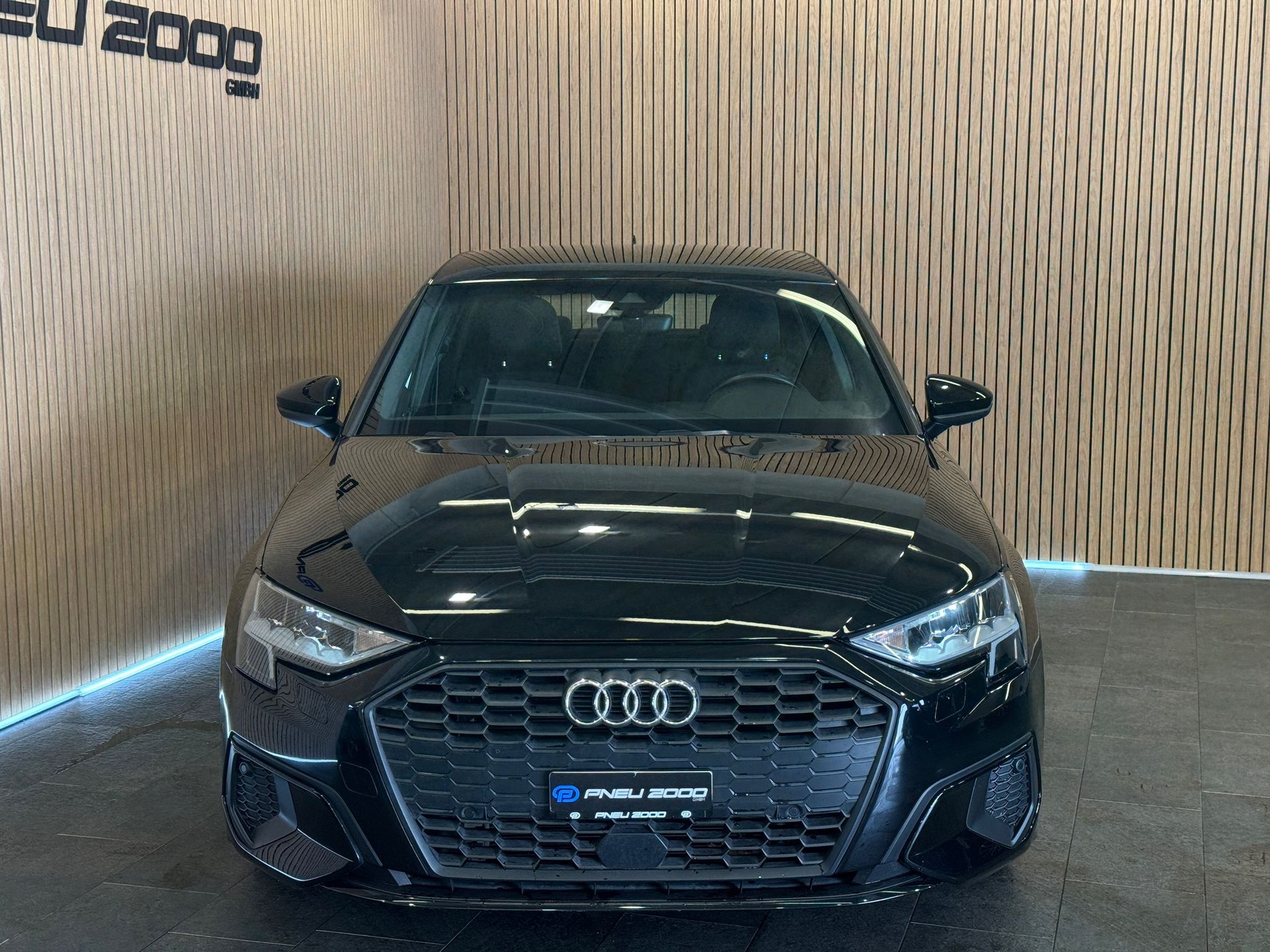 AUDI A3 Sportback 40 TFSI e S-tronic-image-2