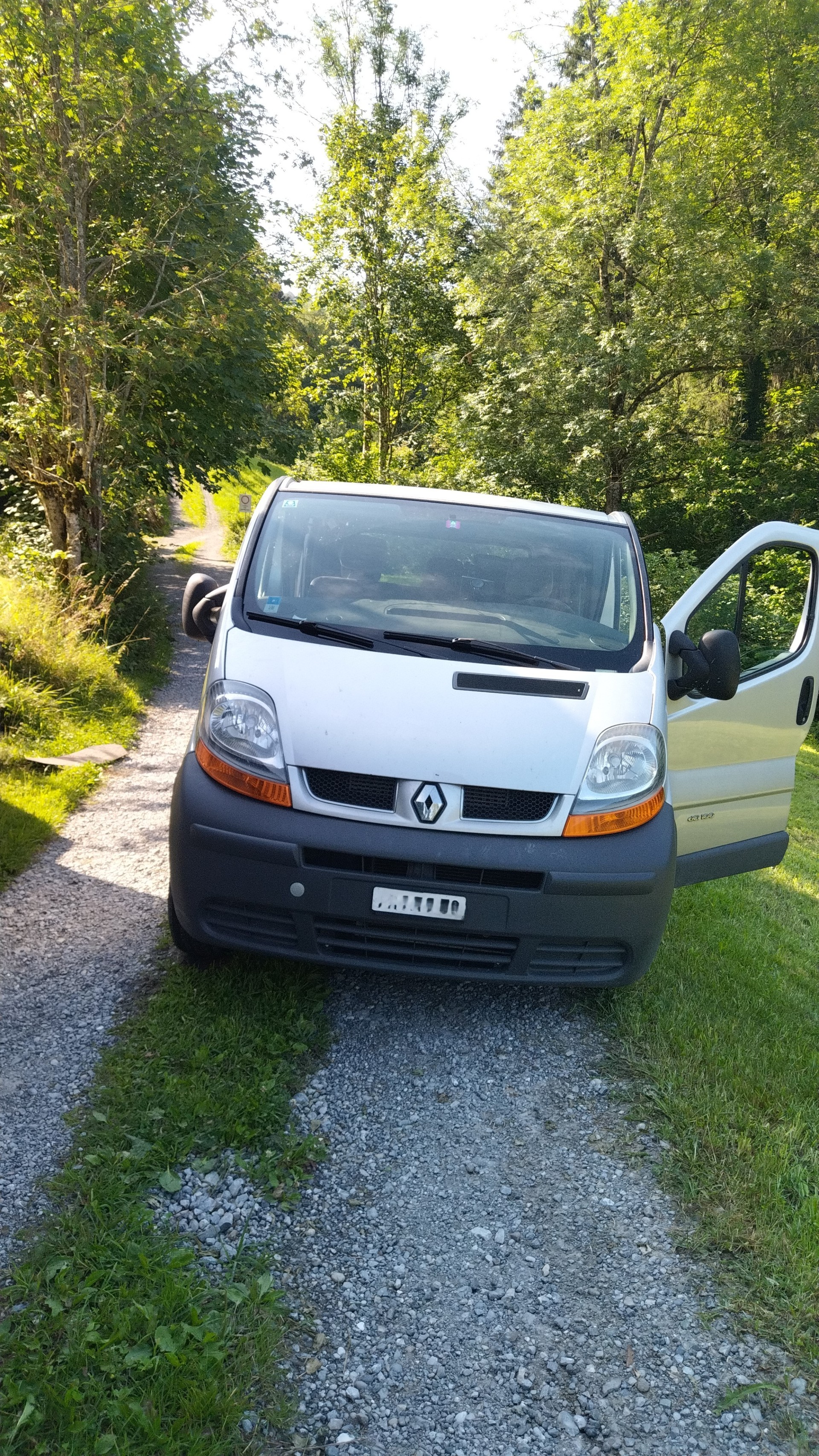 RENAULT 1.9 dCi 100-image-0