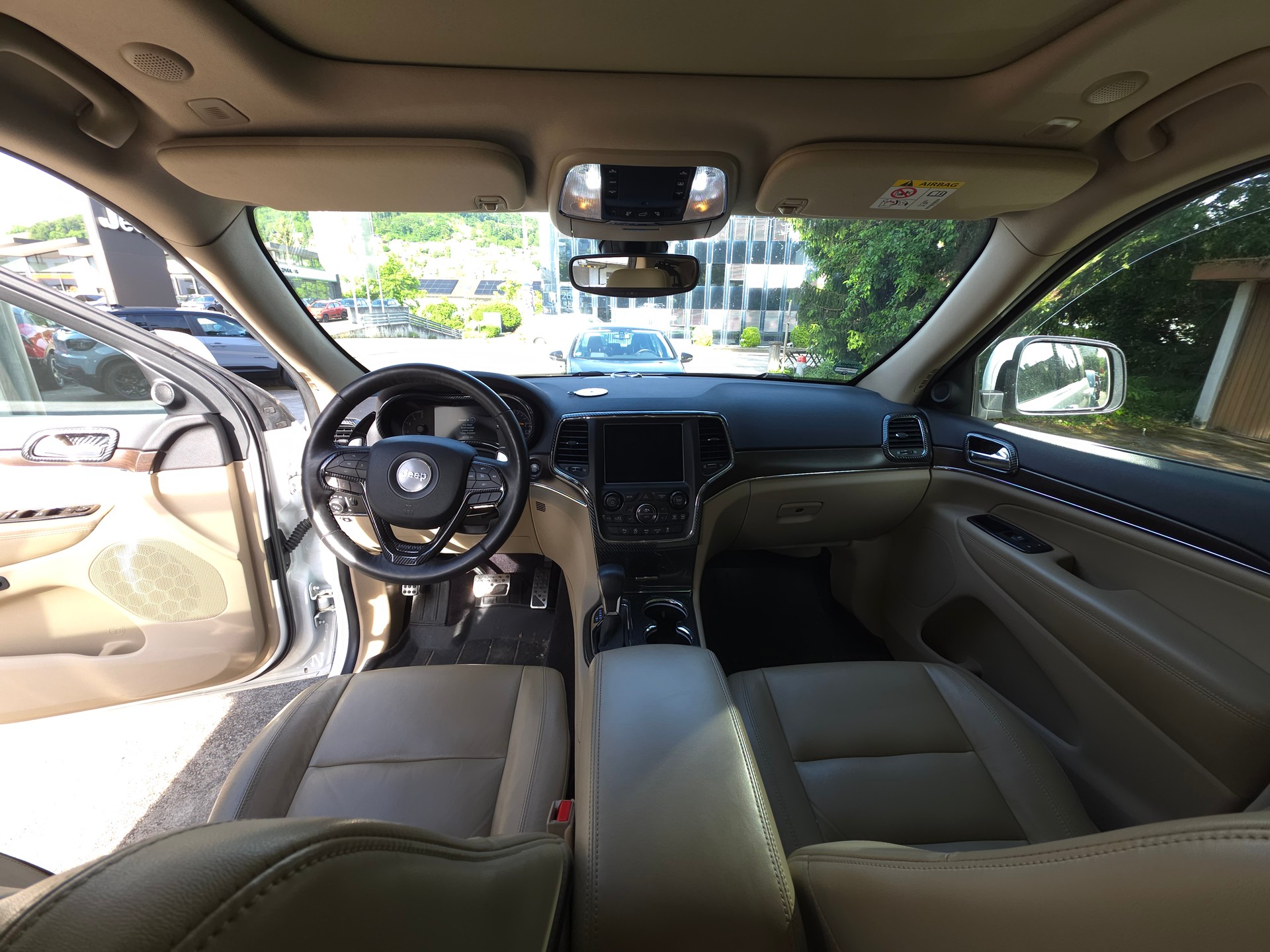 JEEP 3.0 CRD 250 Limited-image-3