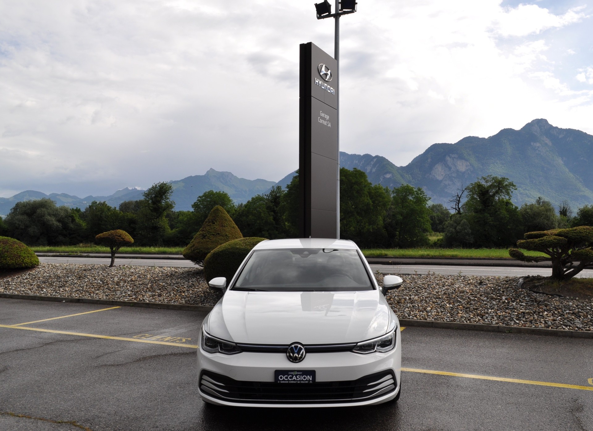 VW Golf 1.5 eTSI mHEV ACT Style DSG-image-2