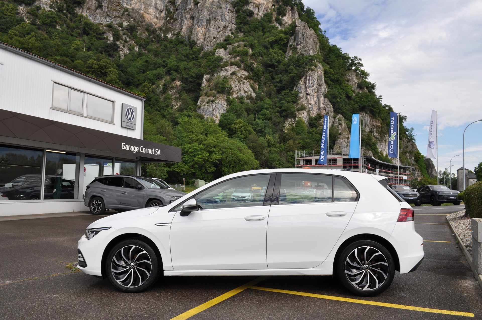VW Golf 1.5 eTSI mHEV ACT Style DSG-image-1