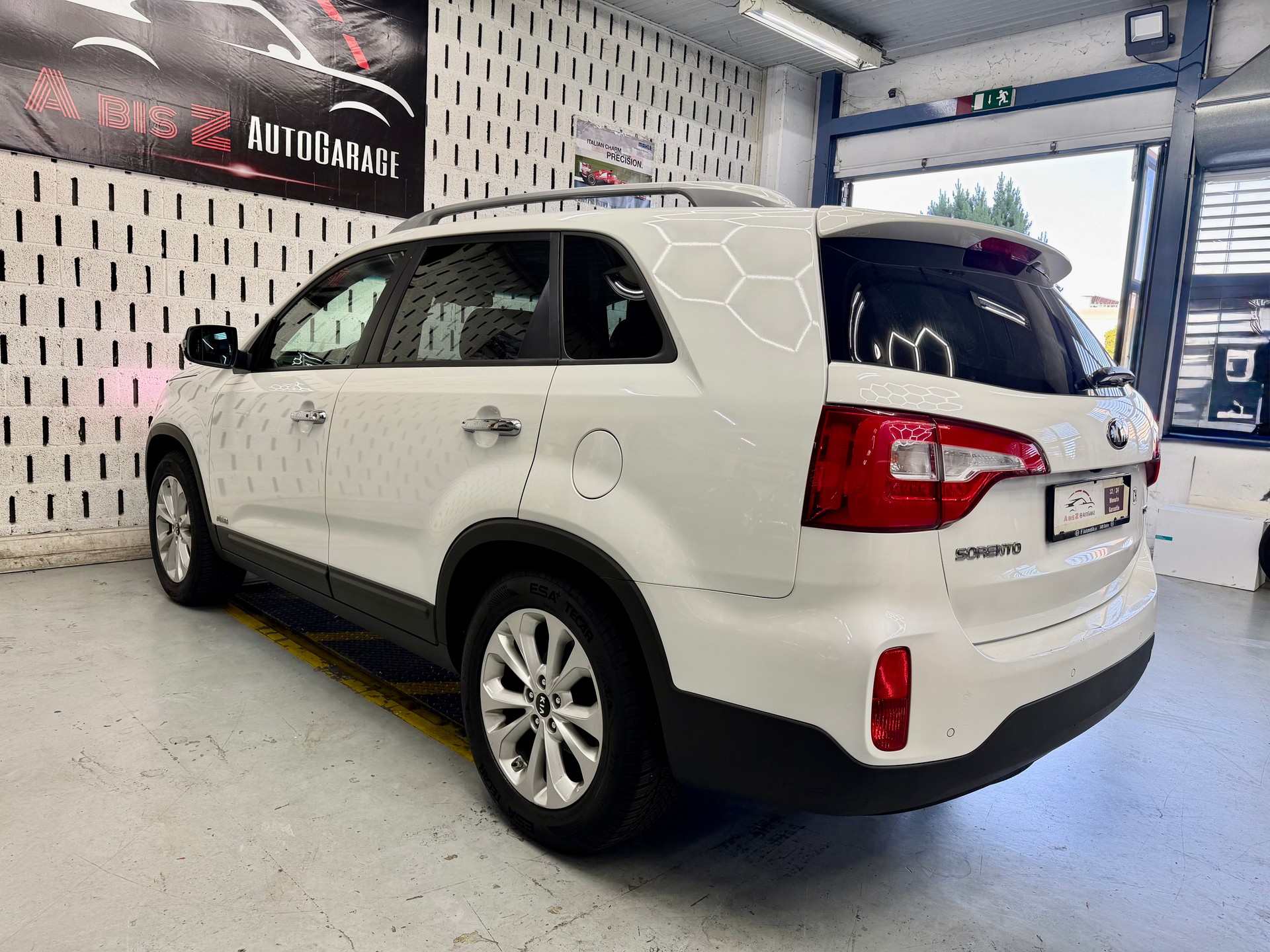 KIA Sorento 2.2 CRDI Style Automatic-image-15