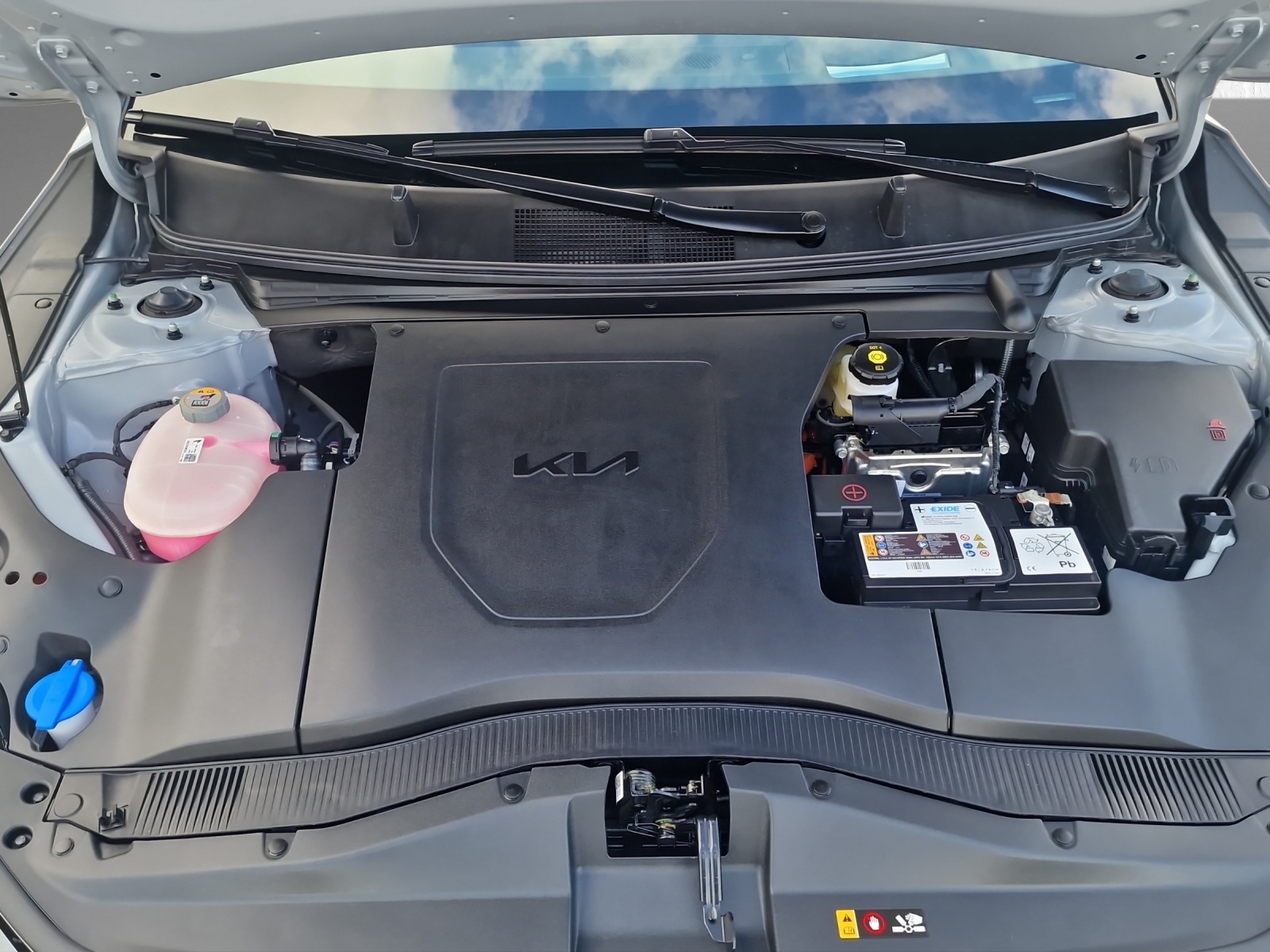 KIA EV4 81 kWh Earth+-image-14