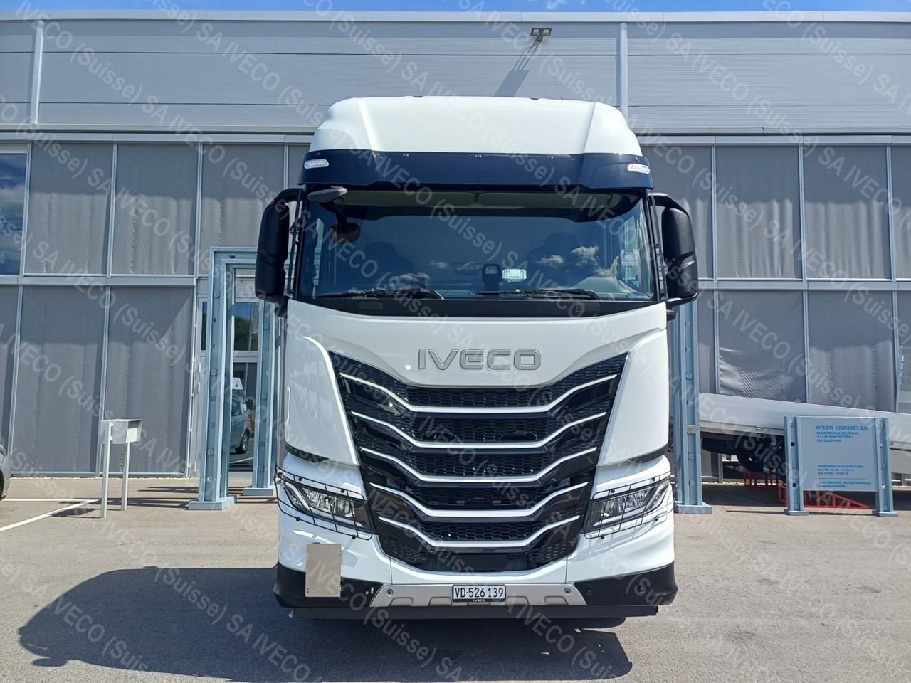 IVECO AS440X58T/P HR ON+-image-0