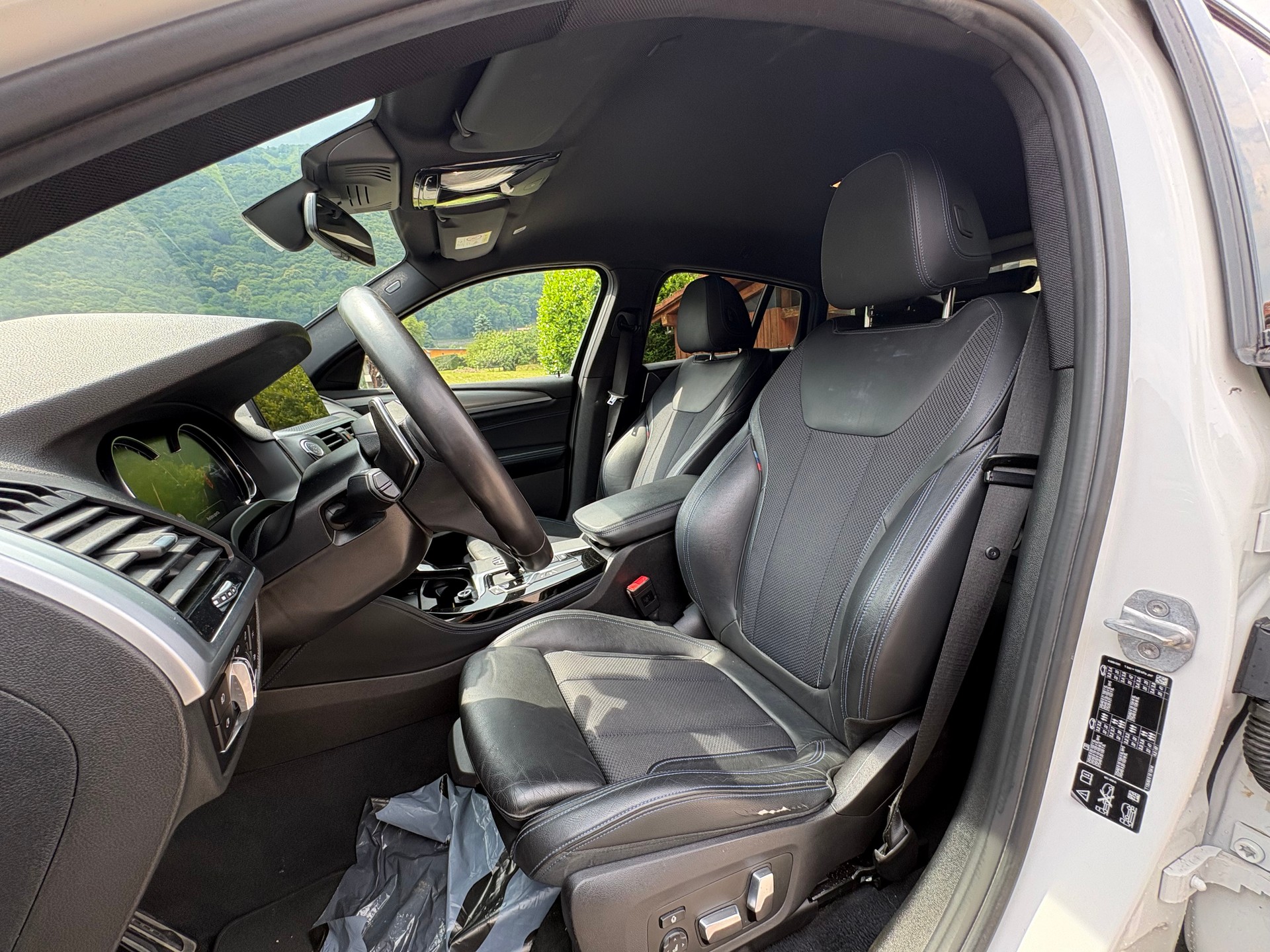 BMW X4 xDrive 20d M Sport Steptronic-image-5