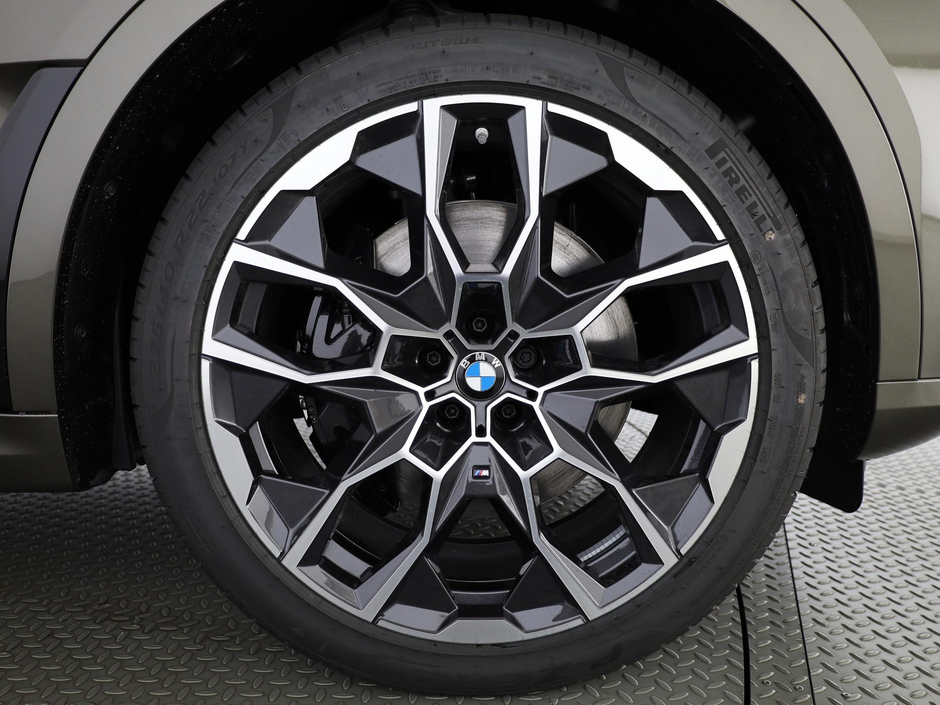 BMW X7 40i xDrive SAG-image-3