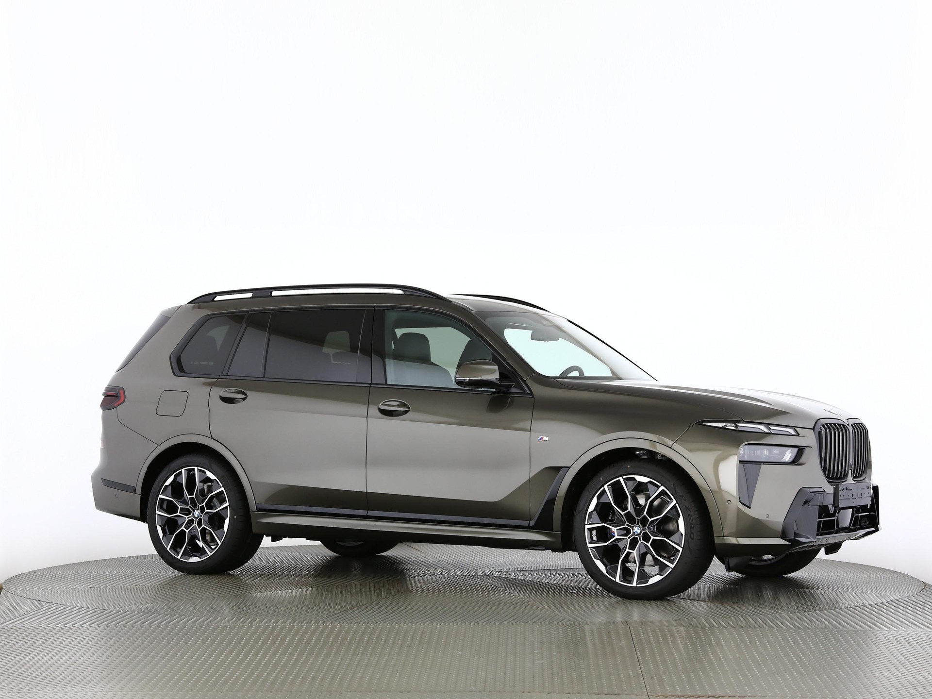 BMW X7 40i xDrive SAG-image-25