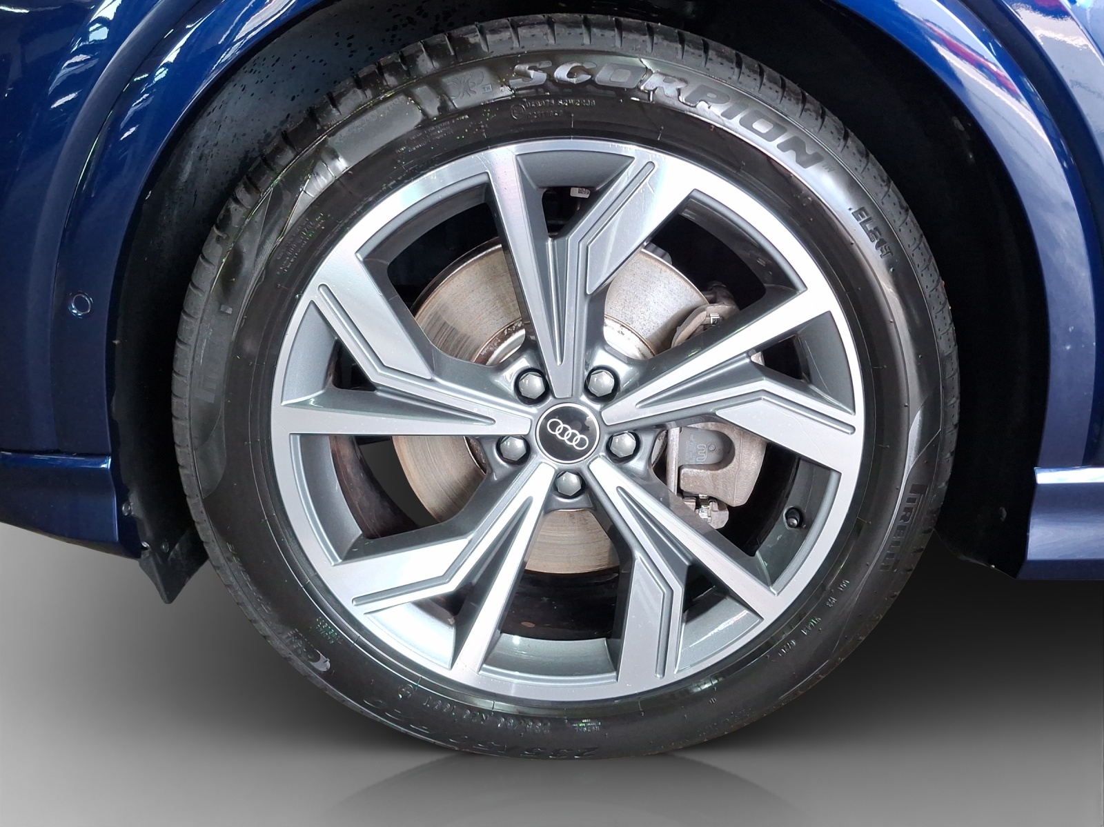 AUDI Q4 Sportback e-tron 50 quattro-image-15