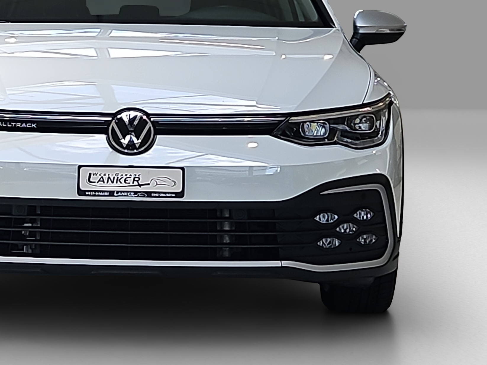 VW Golf VIII Variant 2.0 TDI Alltrack DSG 4motion-image-16