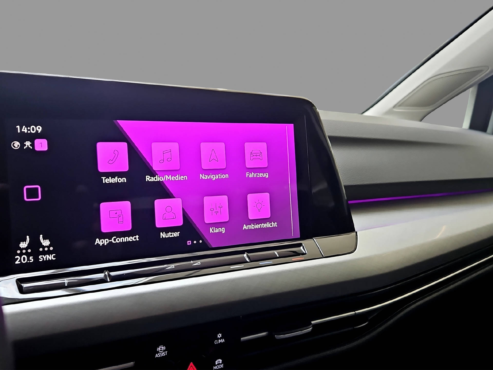VW Golf VIII Variant 2.0 TDI Alltrack DSG 4motion-image-9