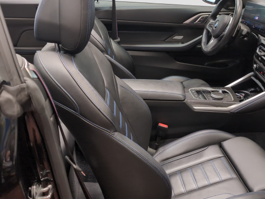 BMW M440i xDrive 48V Cabrio-image-8