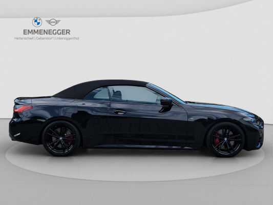 BMW M440i xDrive 48V Cabrio-image-4