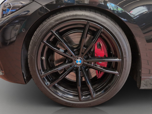 BMW M440i xDrive 48V Cabrio-image-13