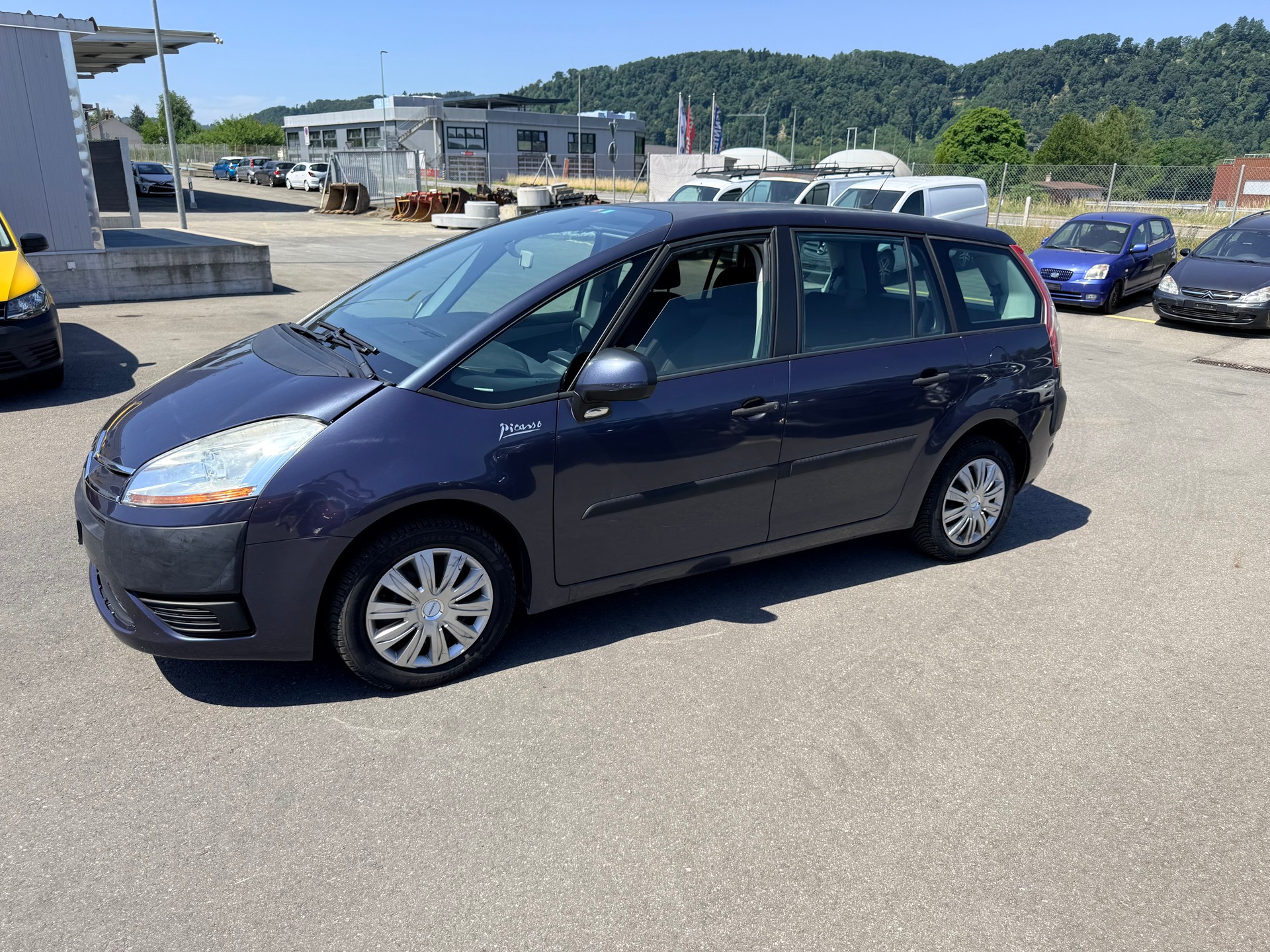 CITROEN Grand C4 Picasso 1.8i 16V X-image-1